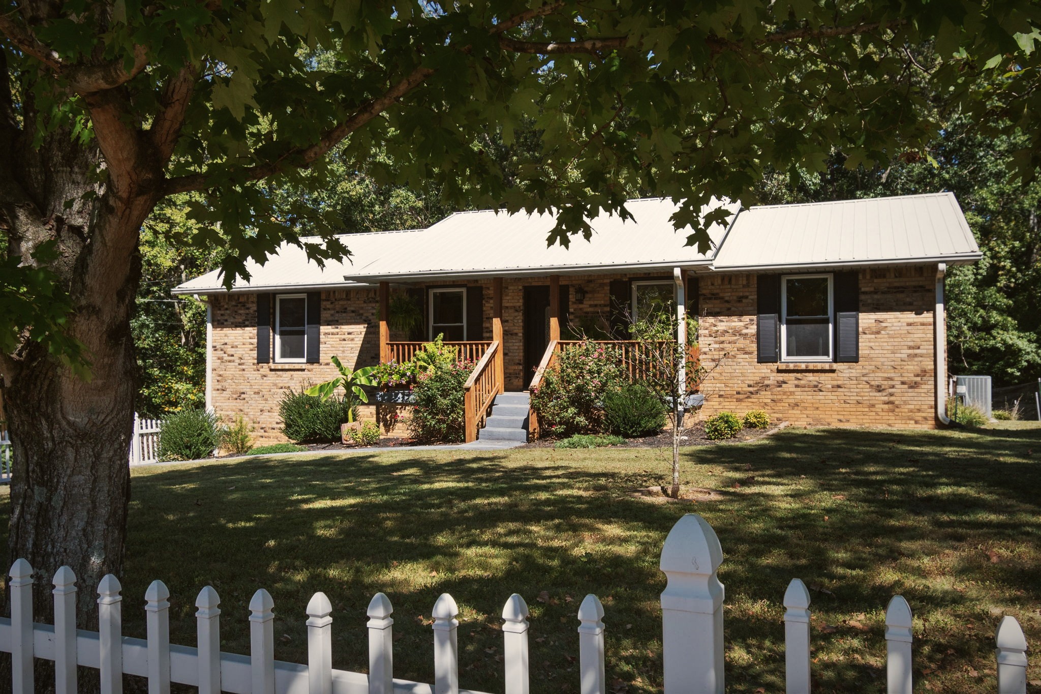 2684 Old Clarksville Pike Property Photo 1