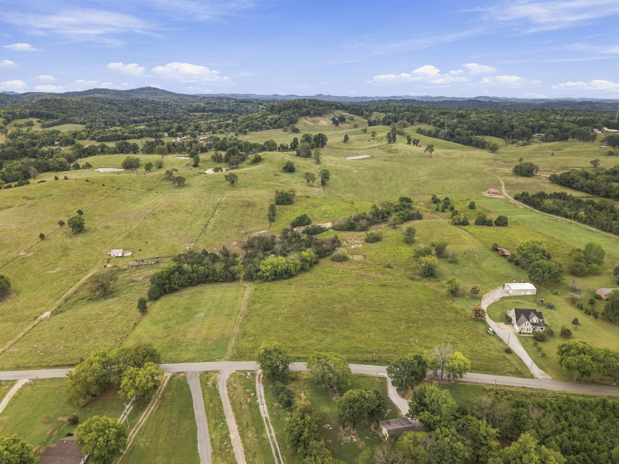 6 Cedar Bluff Rd Property Photo 1