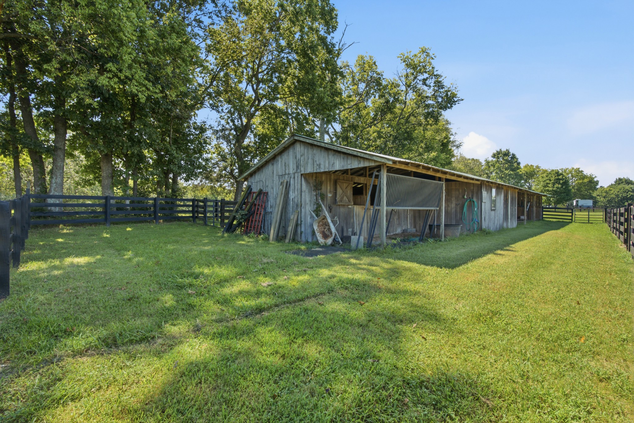 4220 Little Pond Ln Property Photo 17