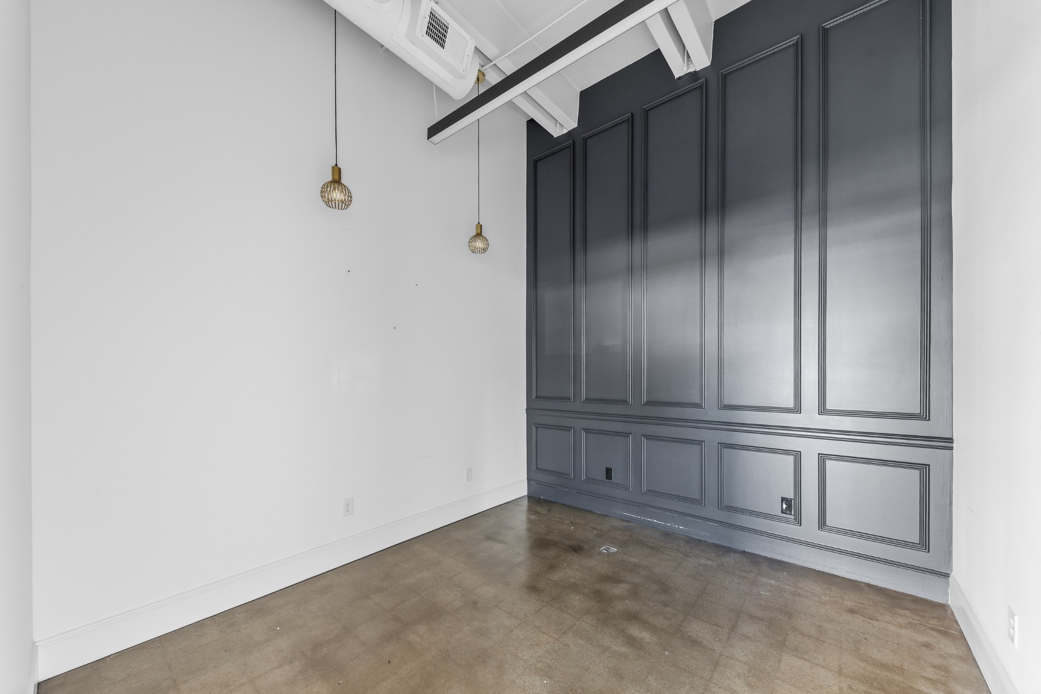 1100 S Garden St Property Photo 24