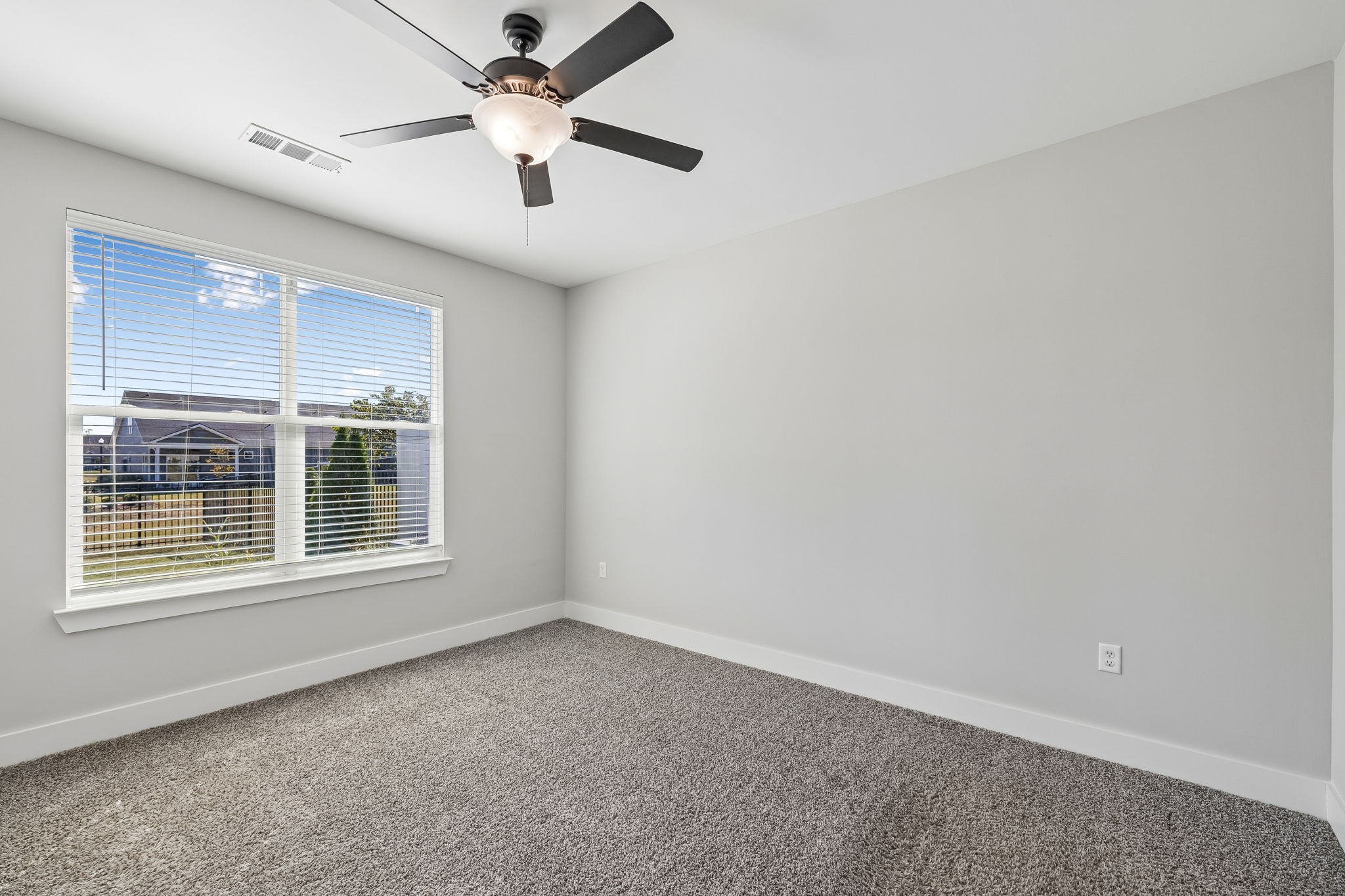 2605 Leawood Ct Property Photo 19