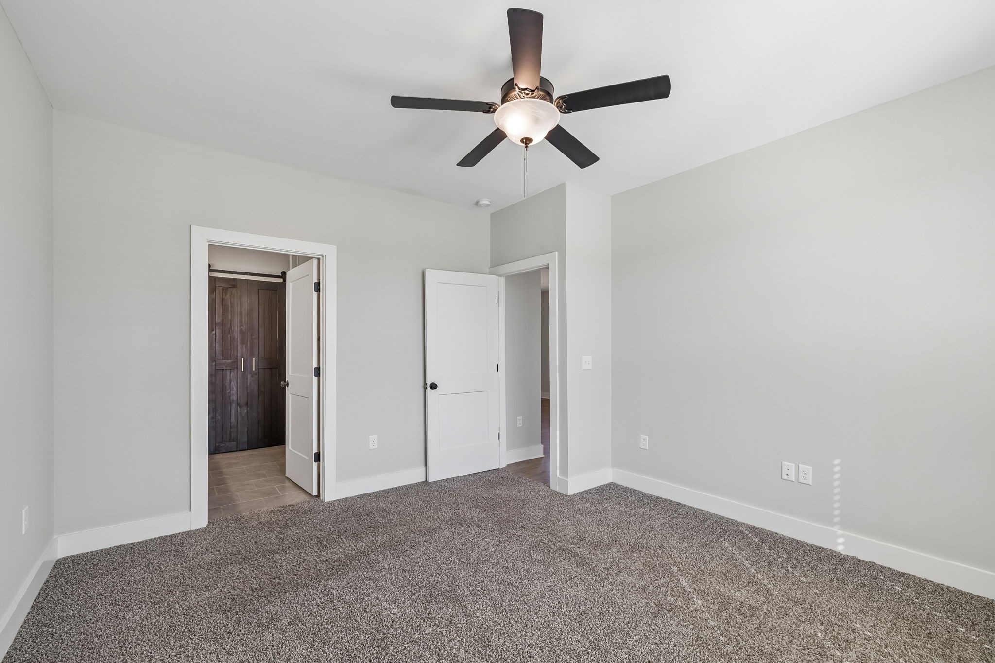 2605 Leawood Ct Property Photo 20