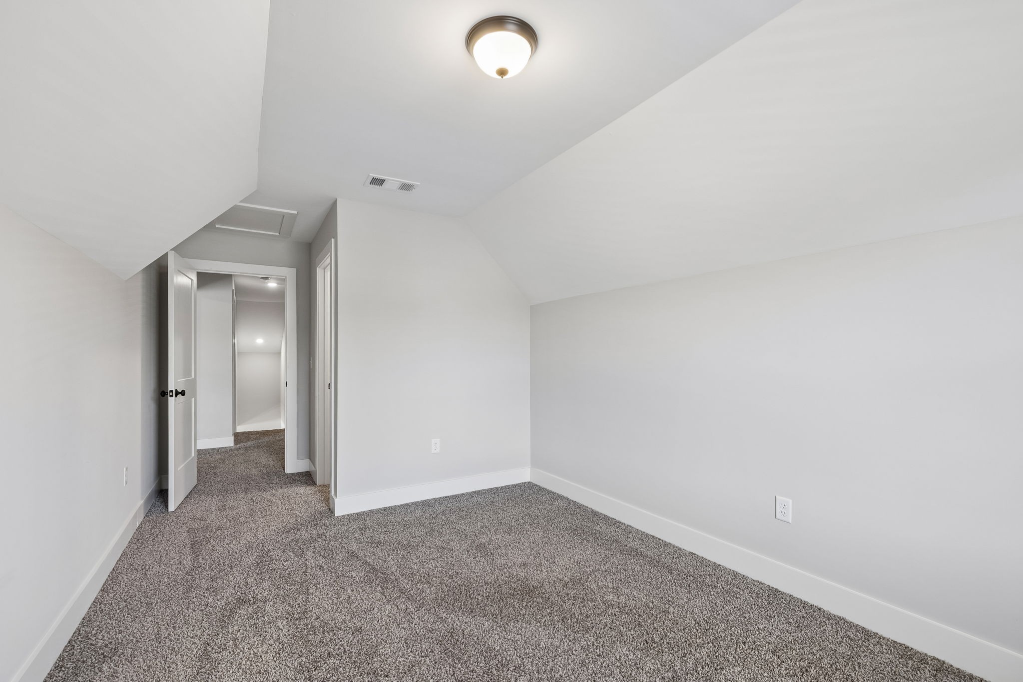 2605 Leawood Ct Property Photo 30