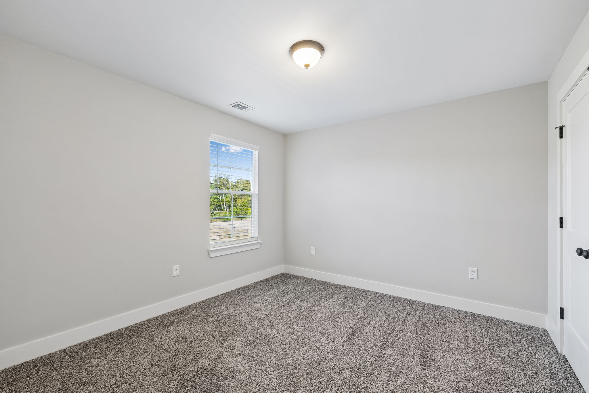2605 Leawood Ct Property Photo 31