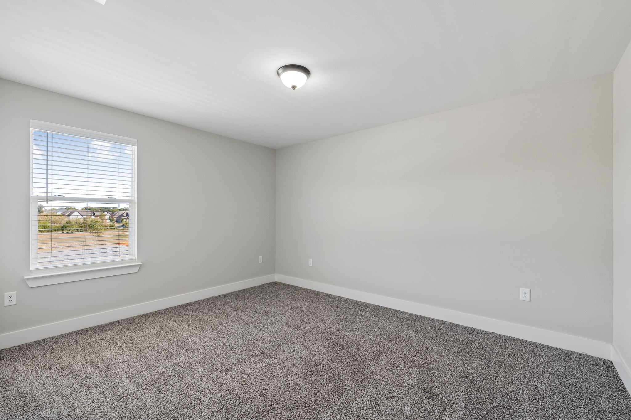 2605 Leawood Ct Property Photo 33