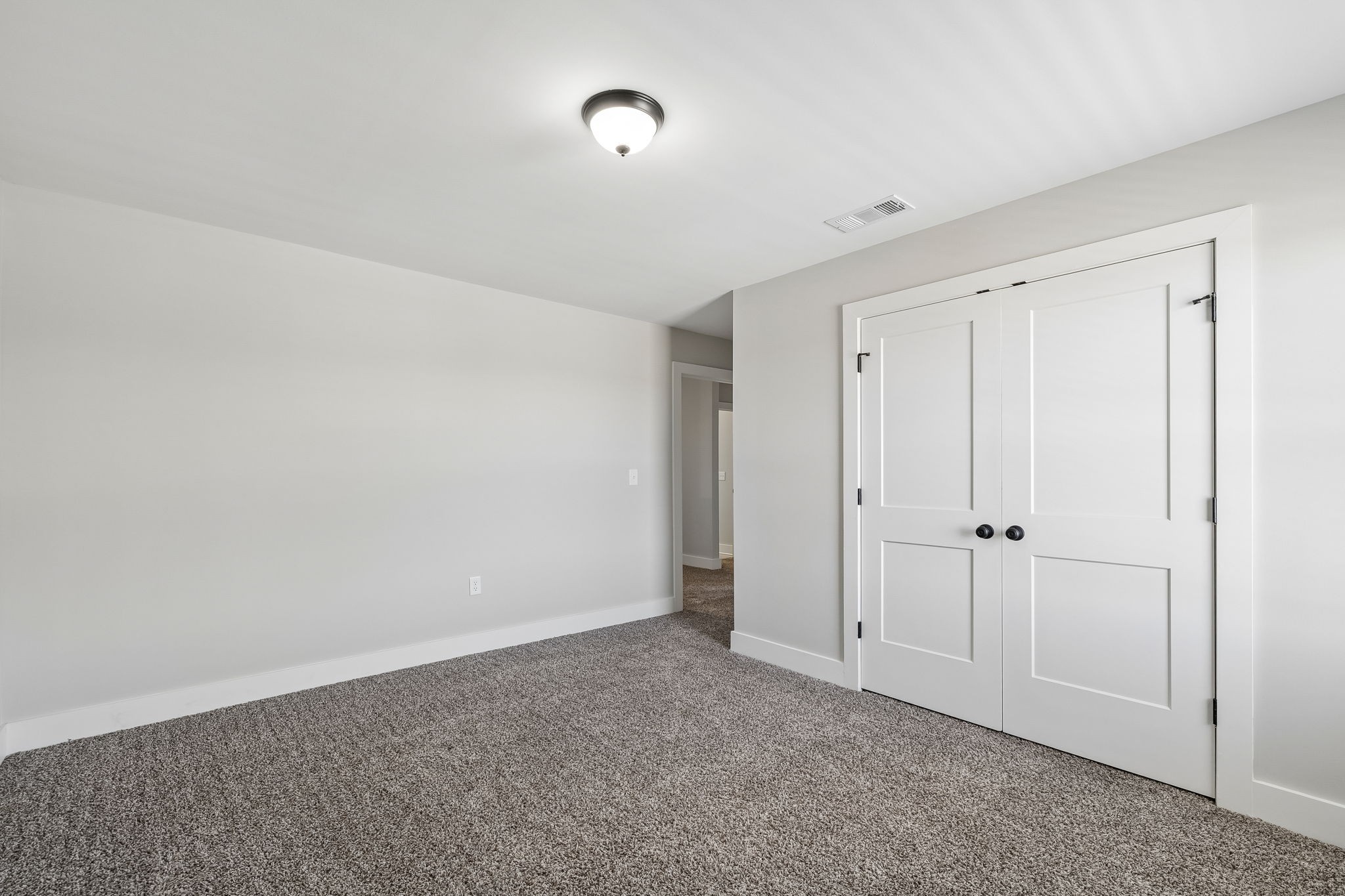 2605 Leawood Ct Property Photo 34