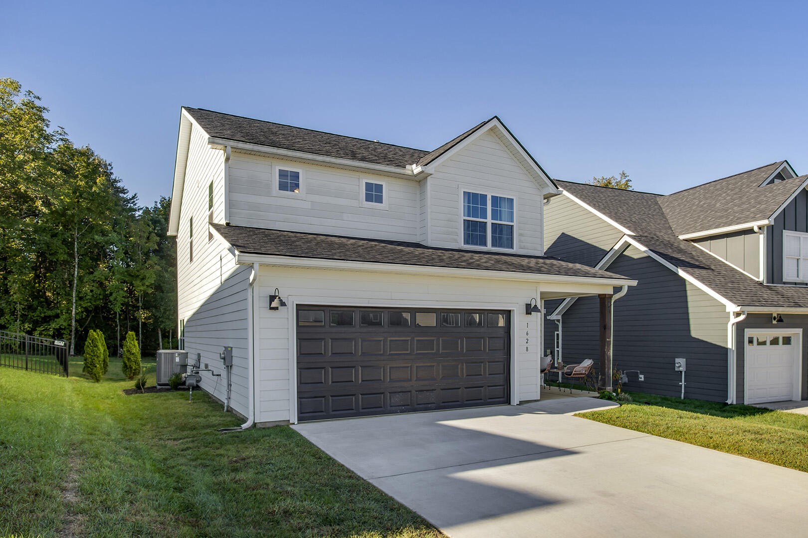 1628 Spring Berry Lane Property Photo 2