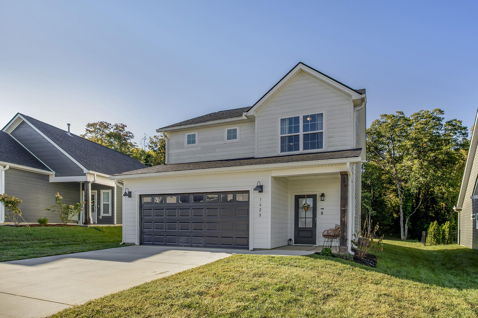 1628 Spring Berry Lane Property Photo 3