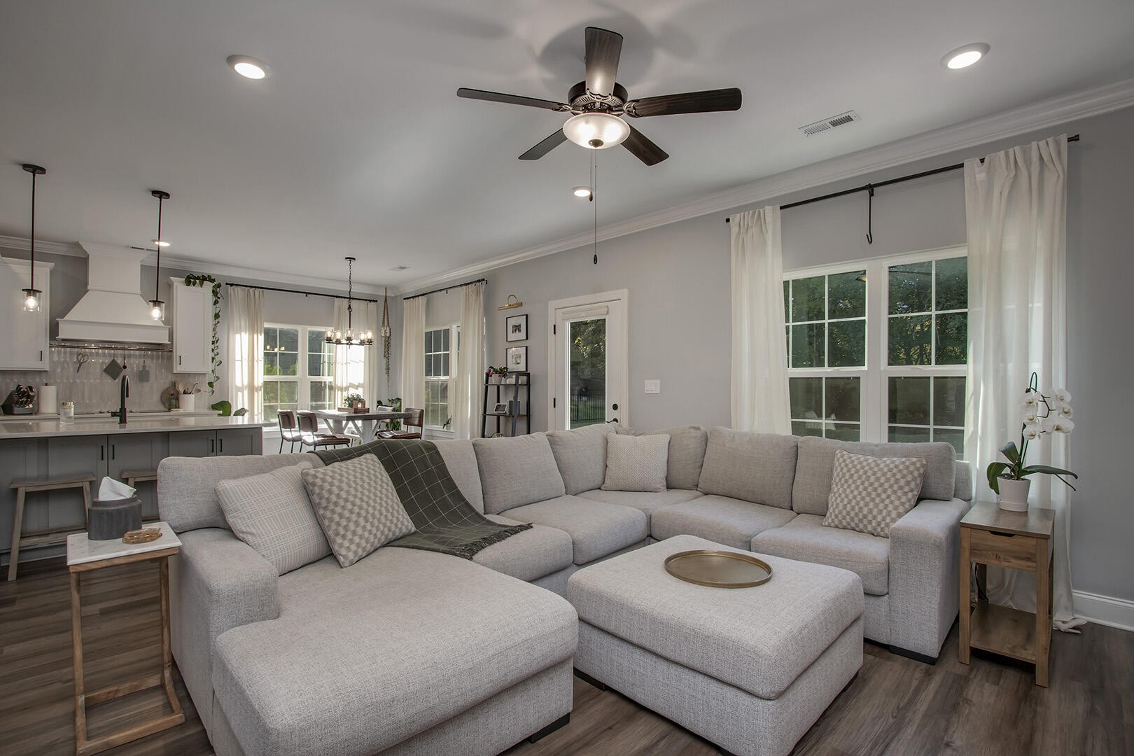 1628 Spring Berry Lane Property Photo 10