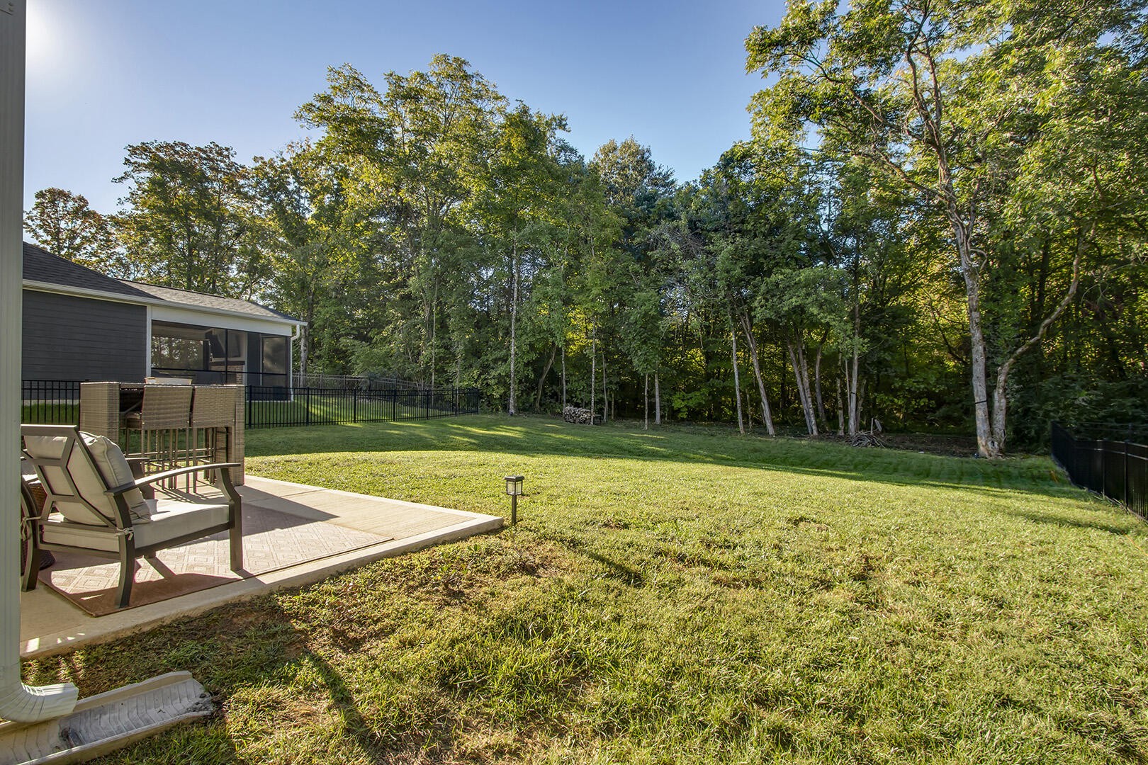 1628 Spring Berry Lane Property Photo 43
