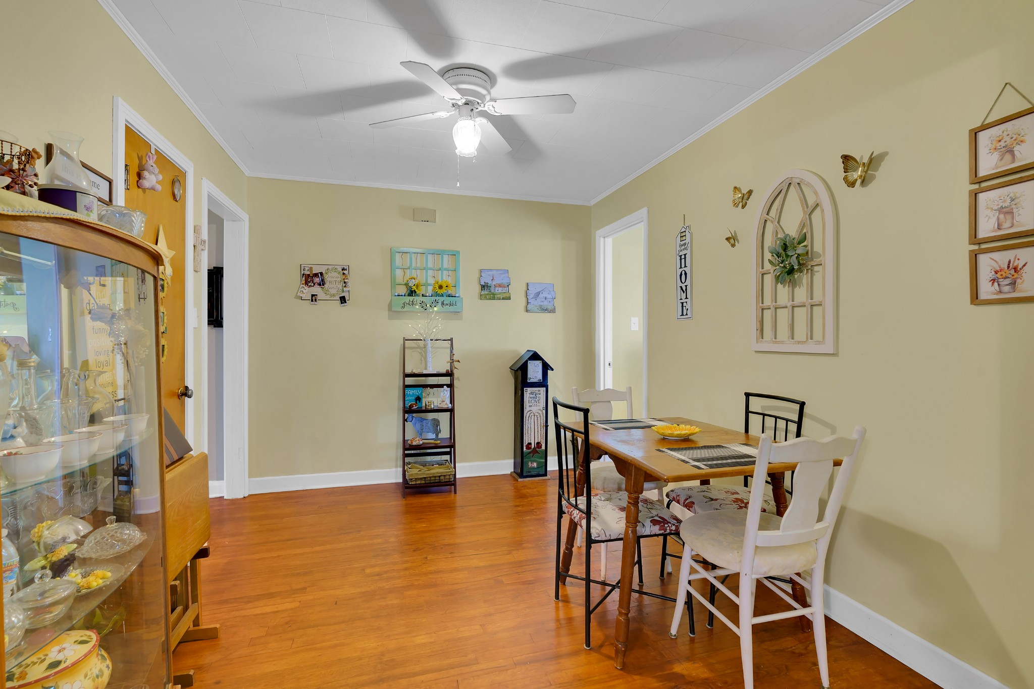 105 Wells St Property Photo 16