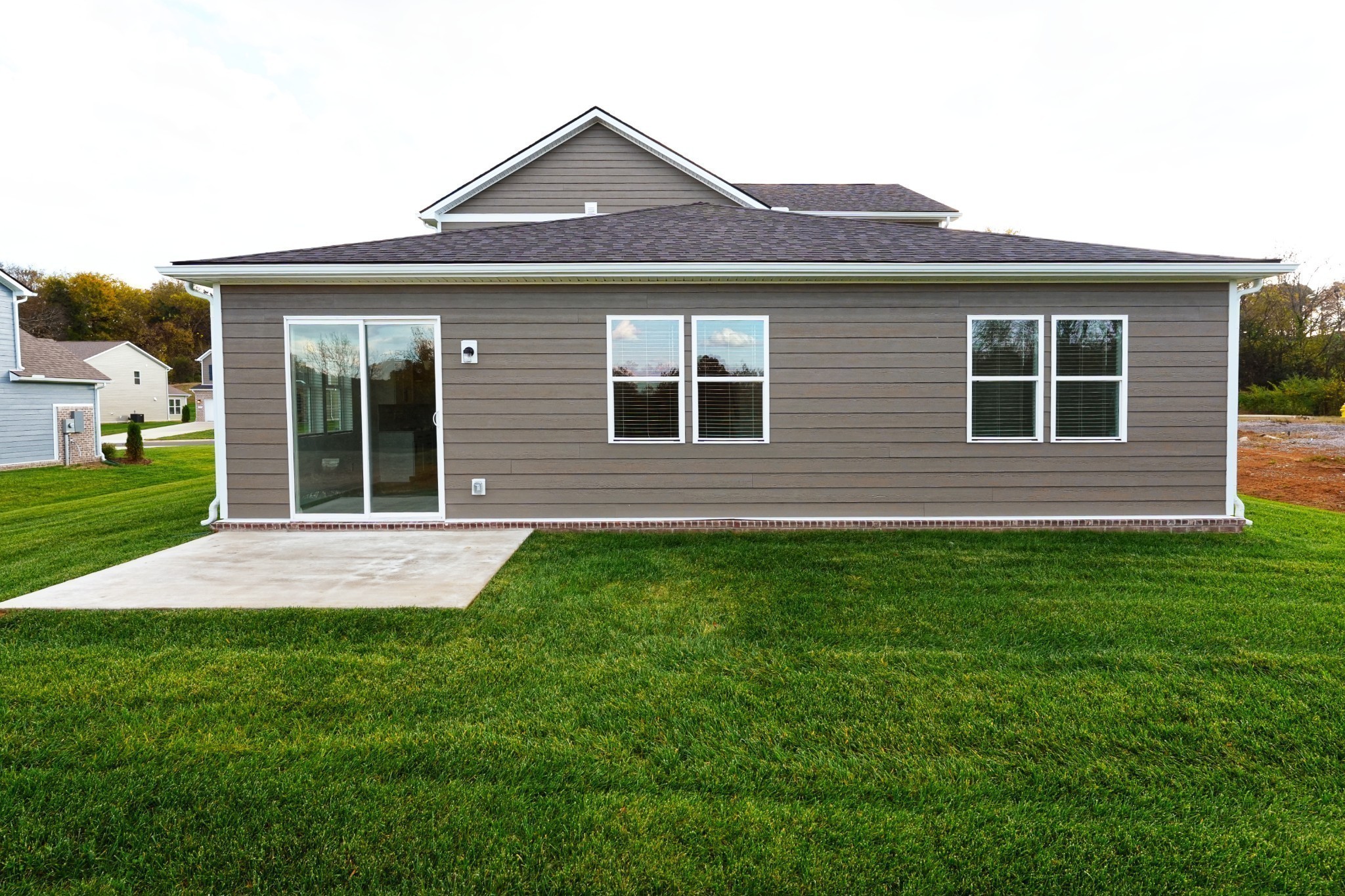 1562 Oak Springs Drive Property Photo 9