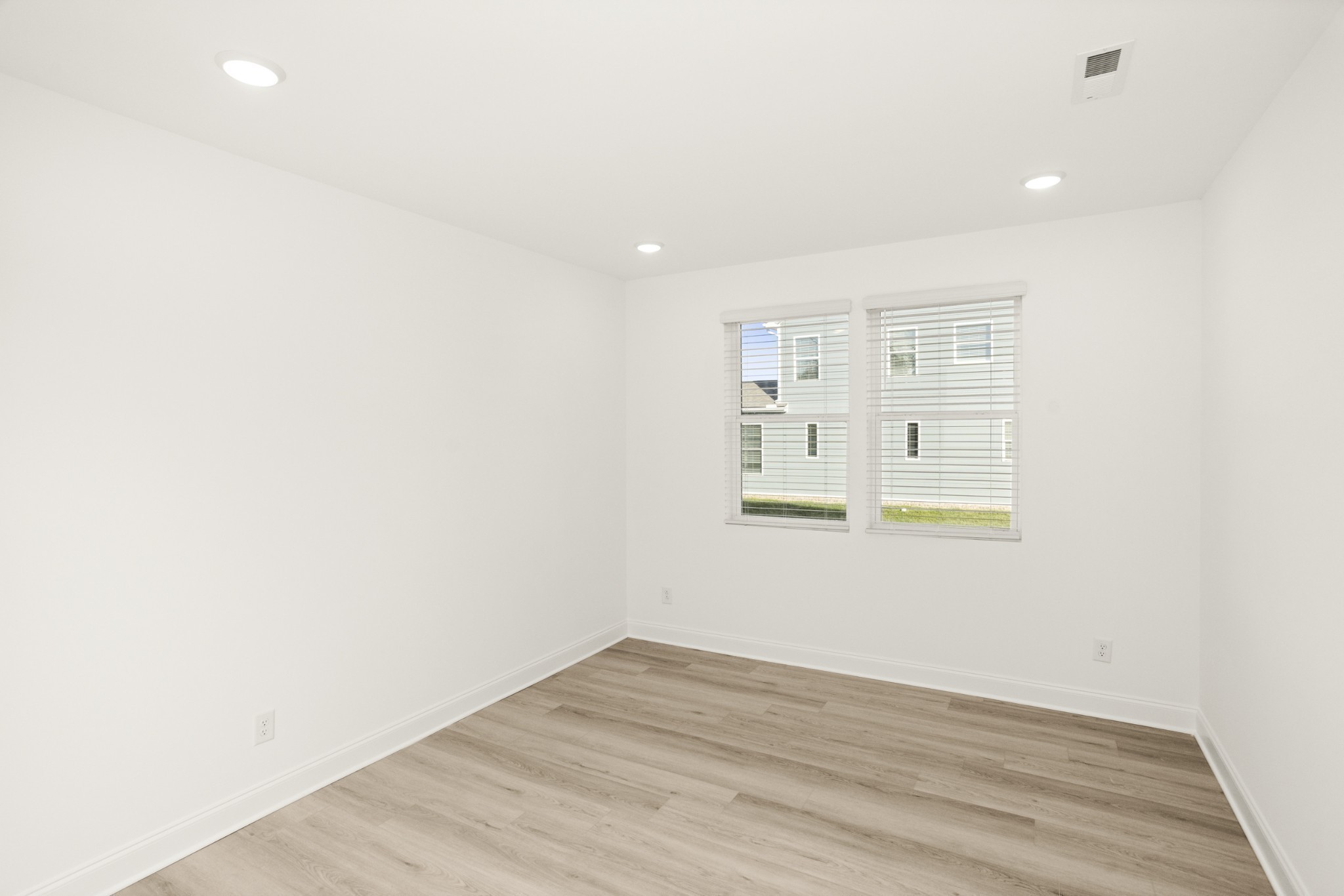 1562 Oak Springs Drive Property Photo 45
