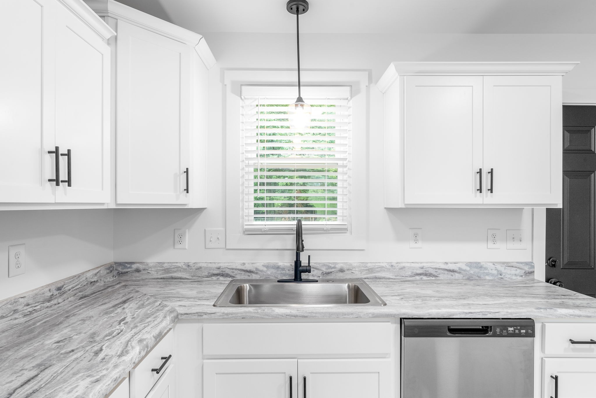 32 W Bel Air Blvd Property Photo 10