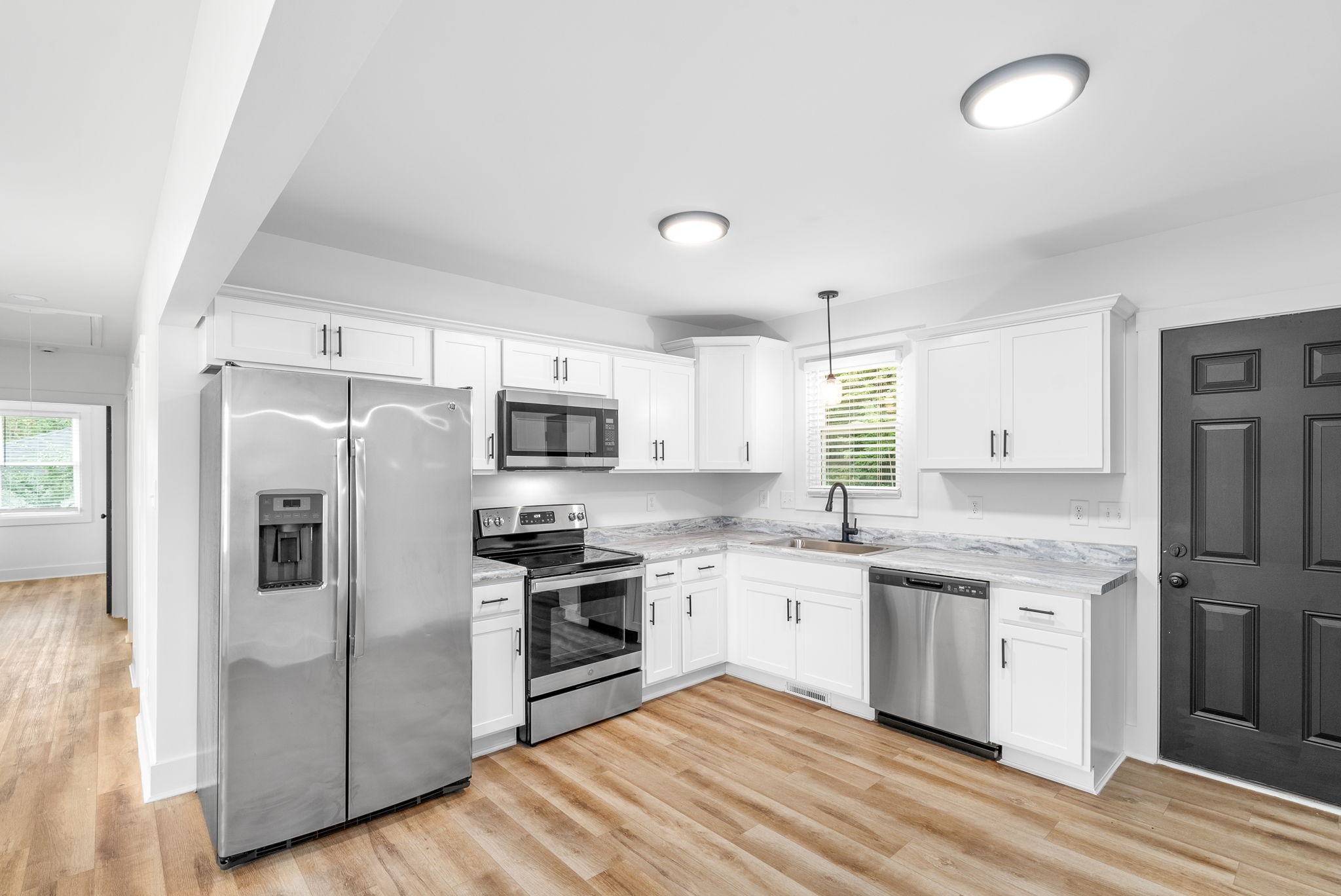 32 W Bel Air Blvd Property Photo 12