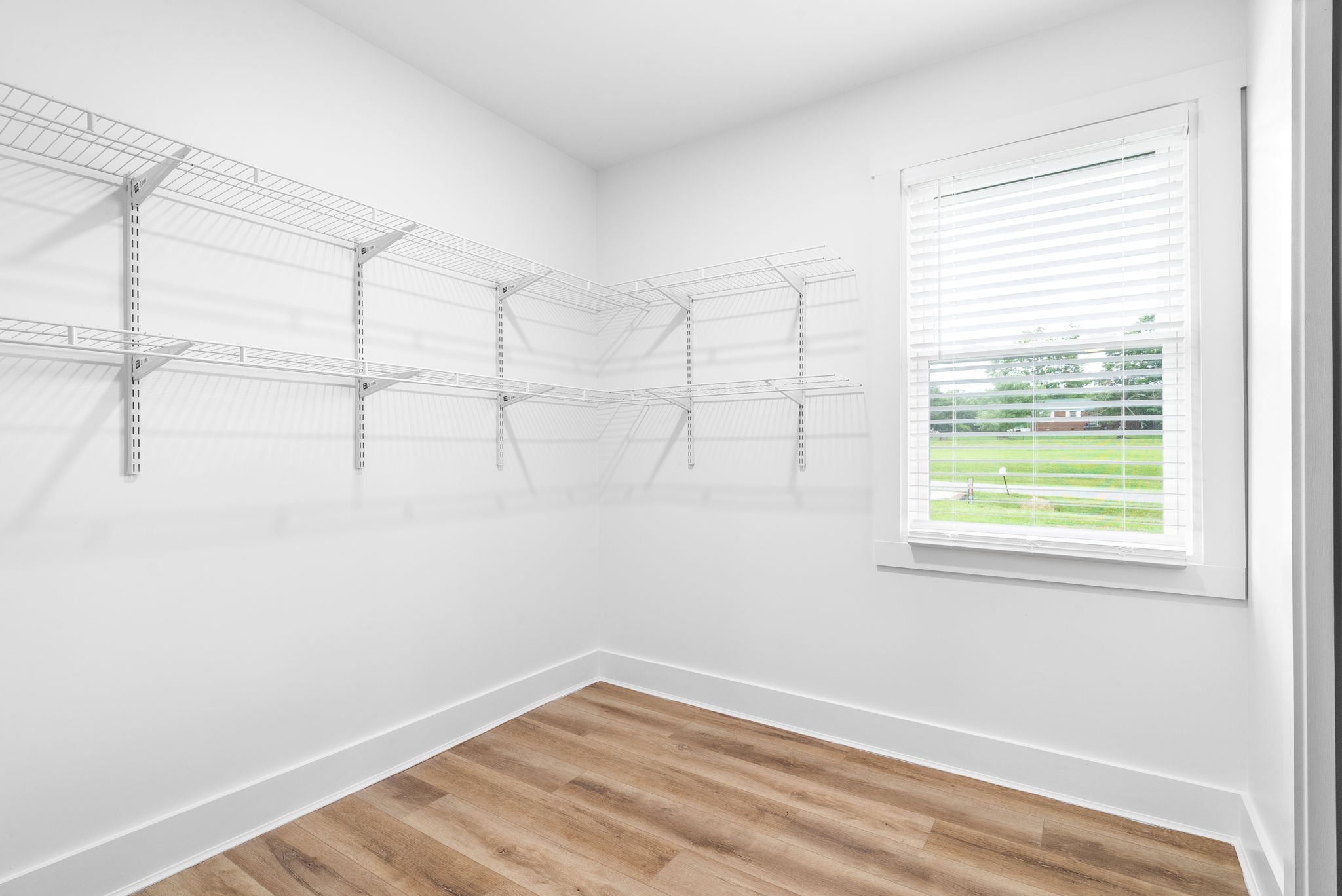 32 W Bel Air Blvd Property Photo 14