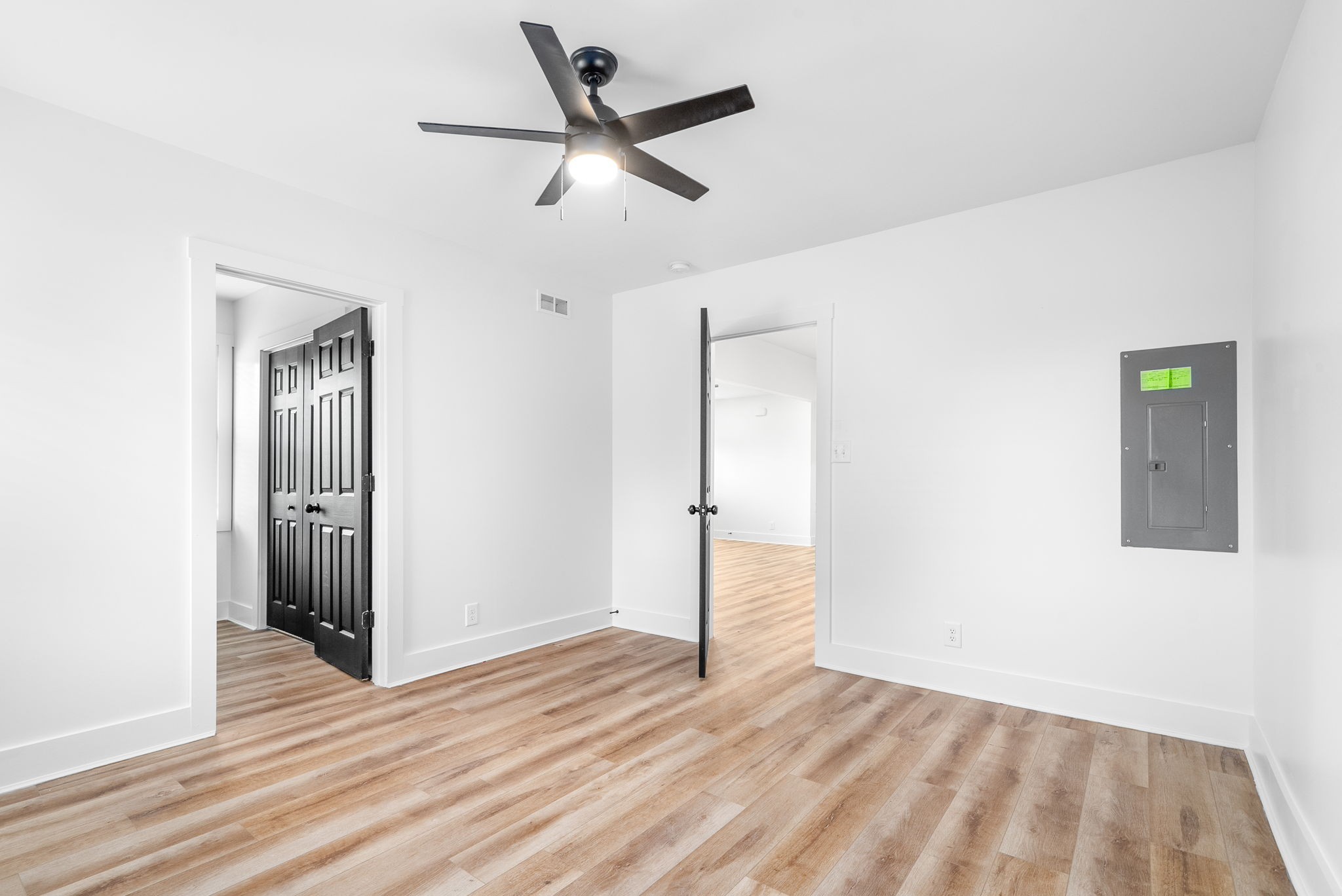 32 W Bel Air Blvd Property Photo 15