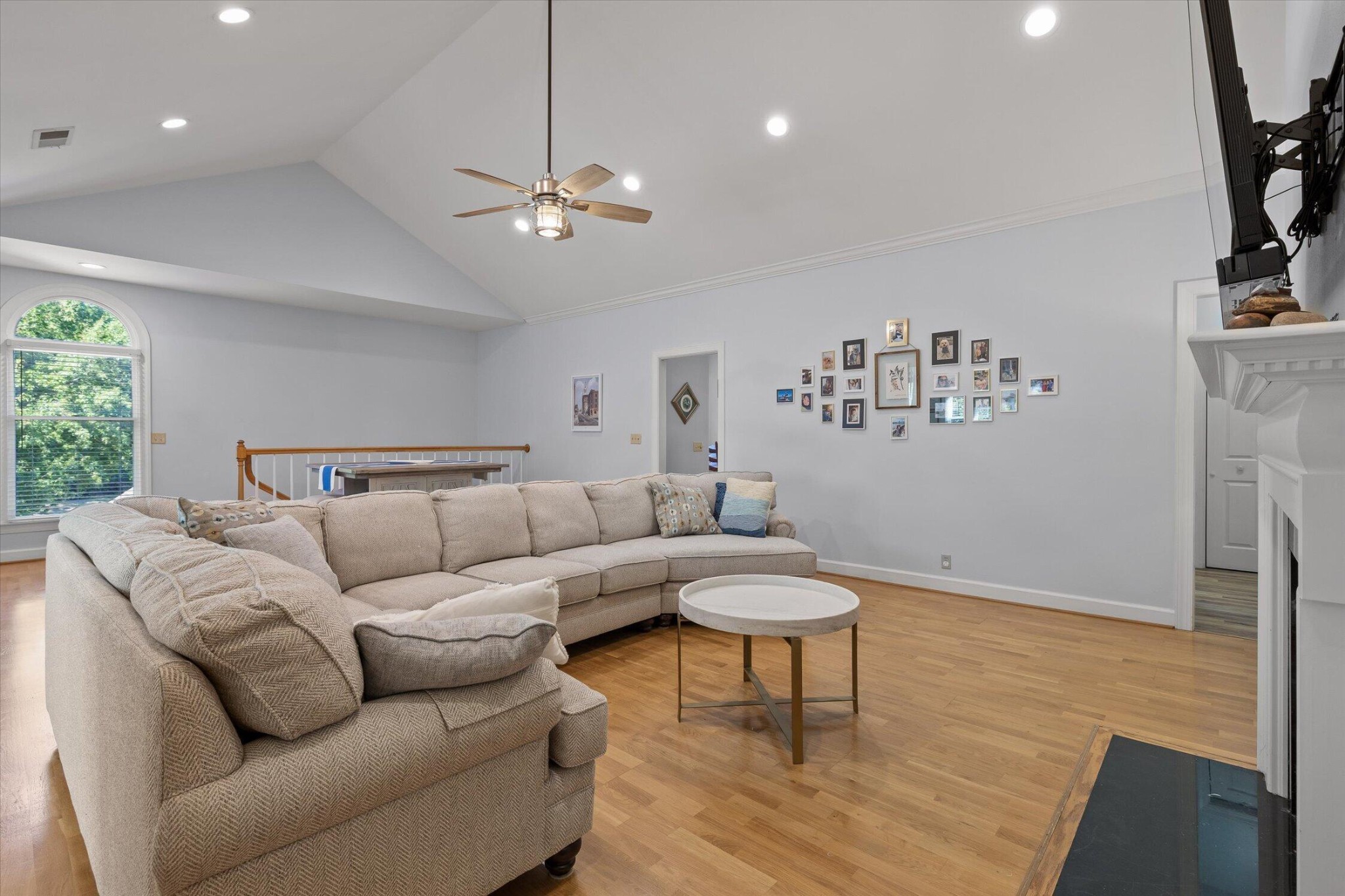 1220 Bridgewater Lane Property Photo 16