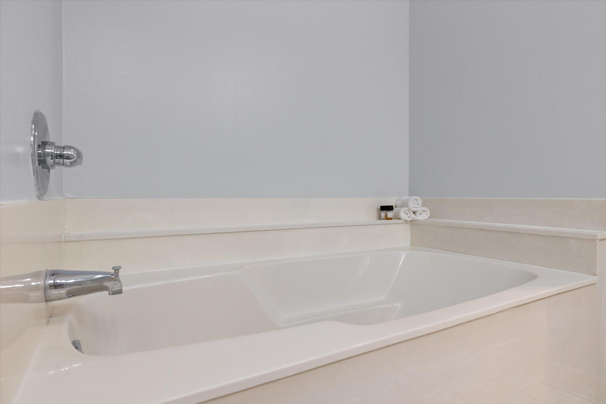 1220 Bridgewater Lane Property Photo 35