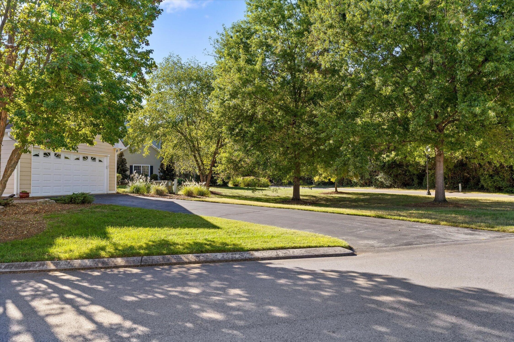 1220 Bridgewater Lane Property Photo 43