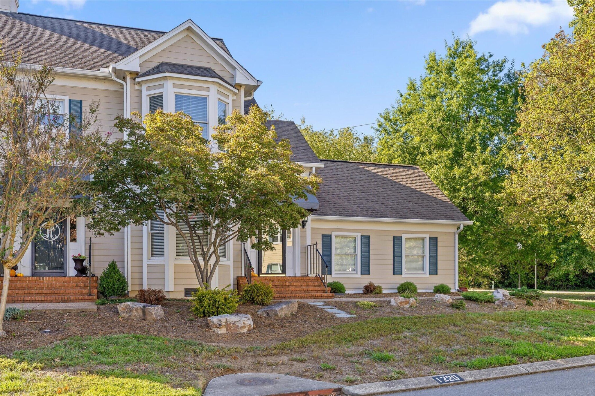 1220 Bridgewater Lane Property Photo 47