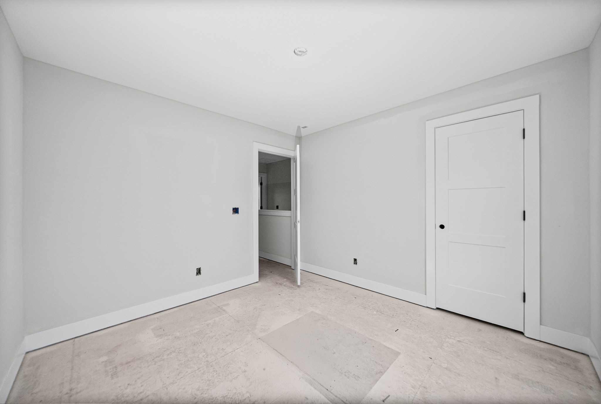 601 Mann Cir Property Photo 13
