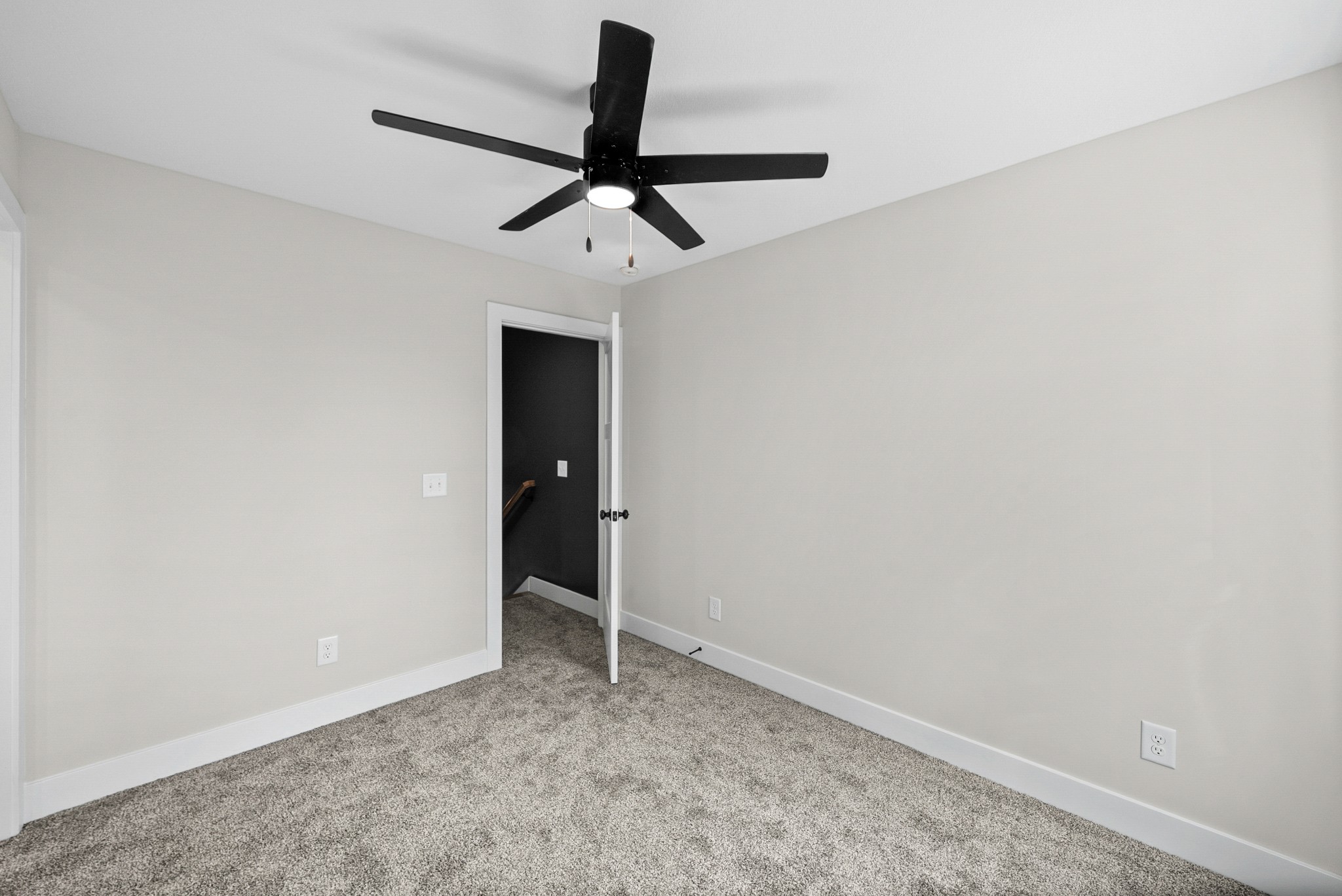 601 Mann Cir Property Photo 18