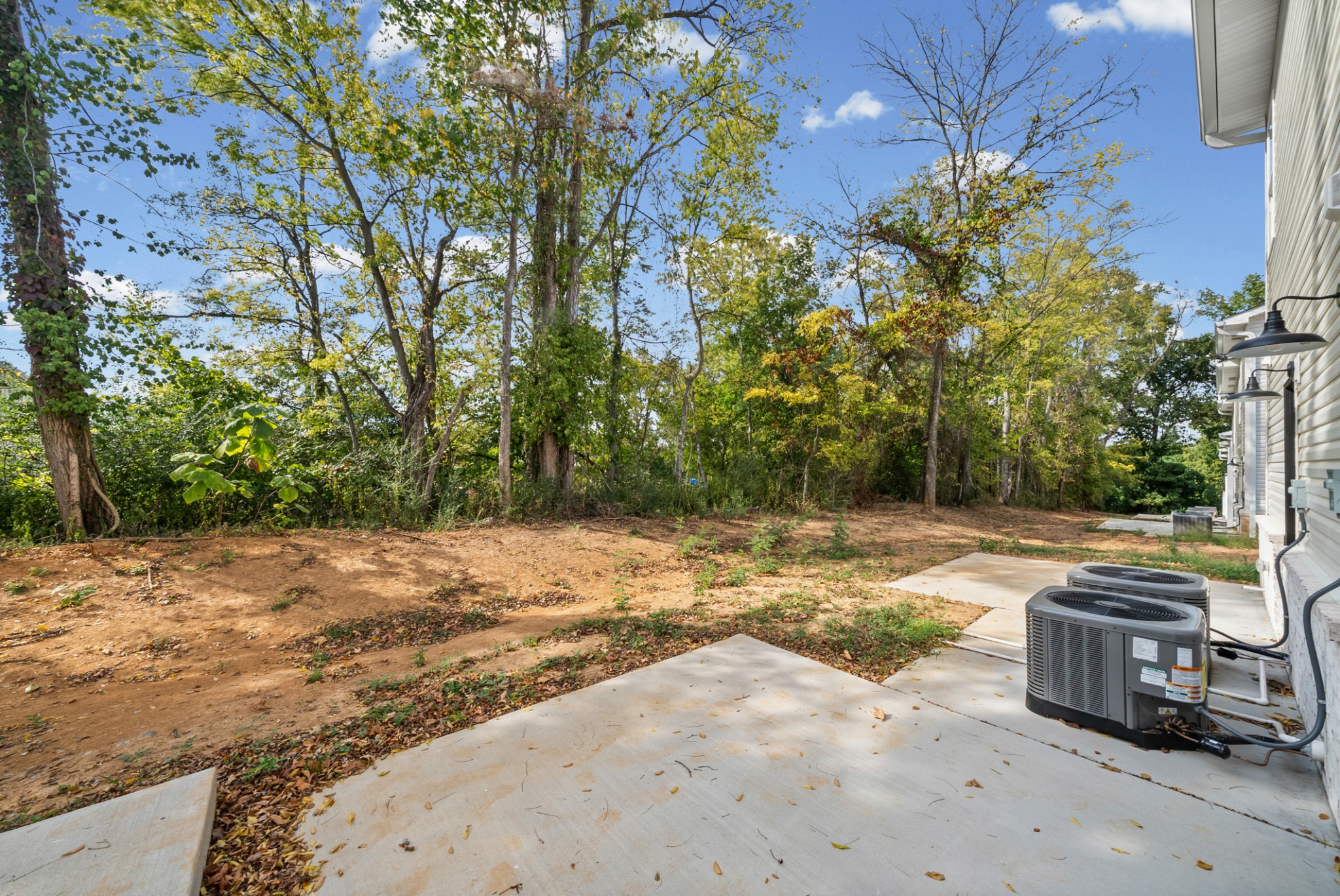 601 Mann Cir Property Photo 20