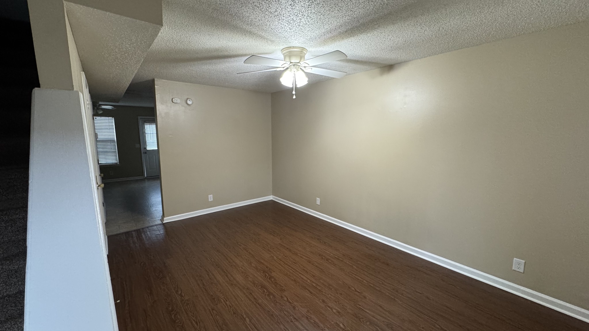 123 Ballygar St Property Photo 4