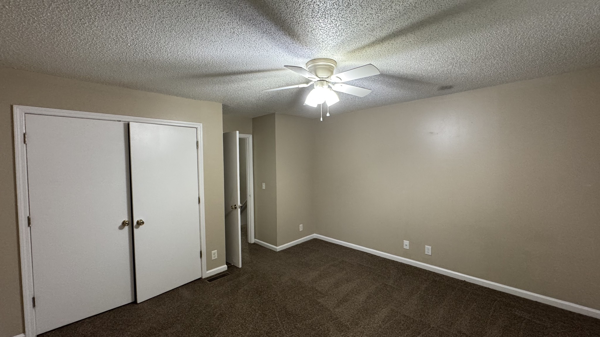 123 Ballygar St Property Photo 9