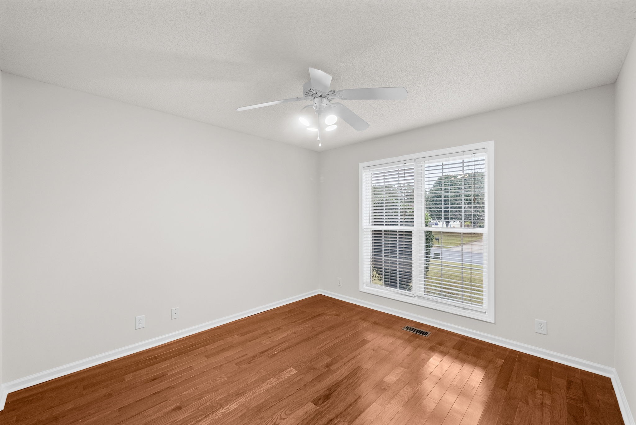 3387 Poplar Hl Property Photo 25