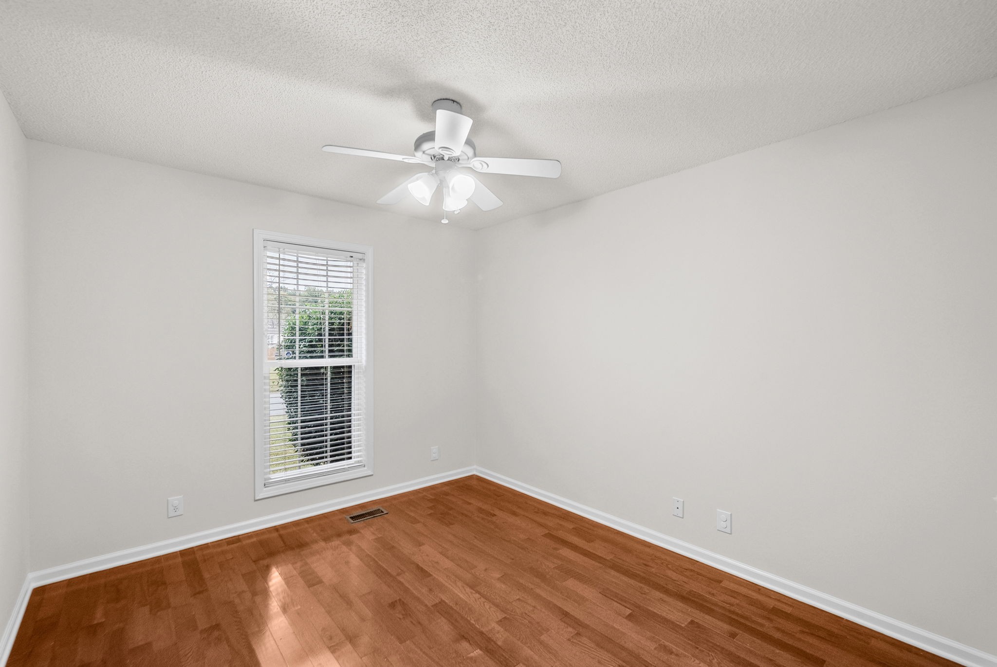 3387 Poplar Hl Property Photo 27