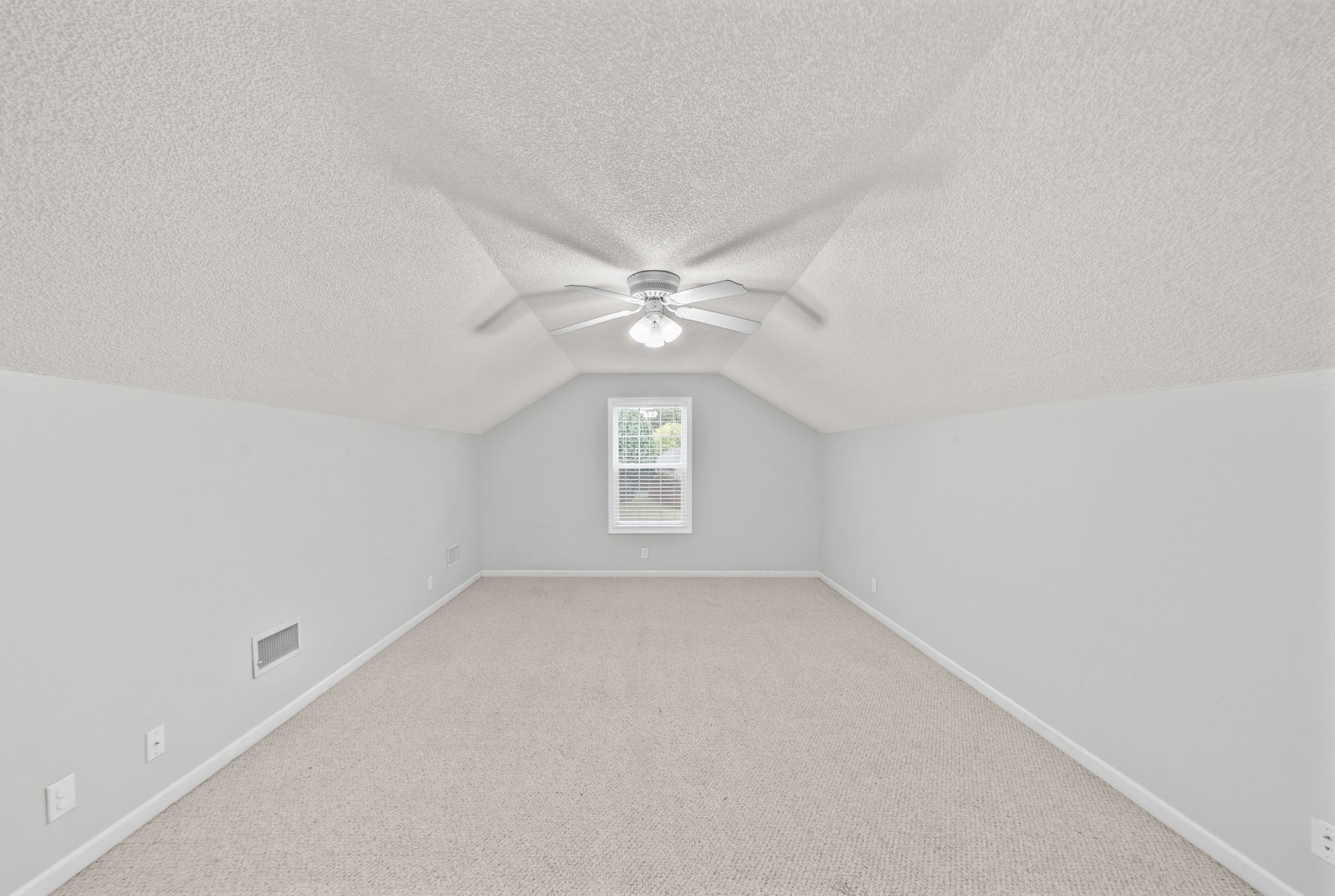 3387 Poplar Hl Property Photo 29