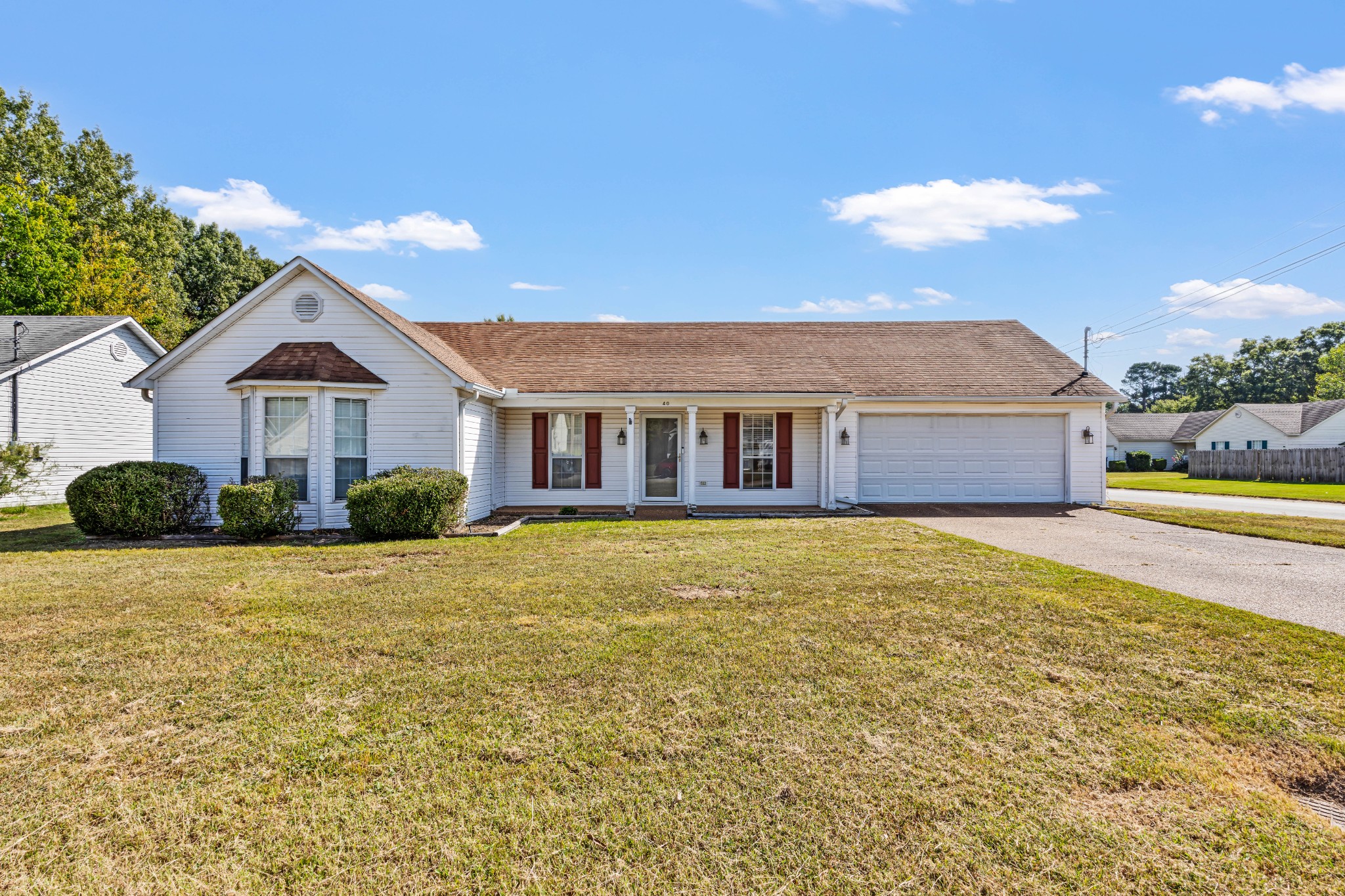 40 Glenhurst Dr Property Photo 1