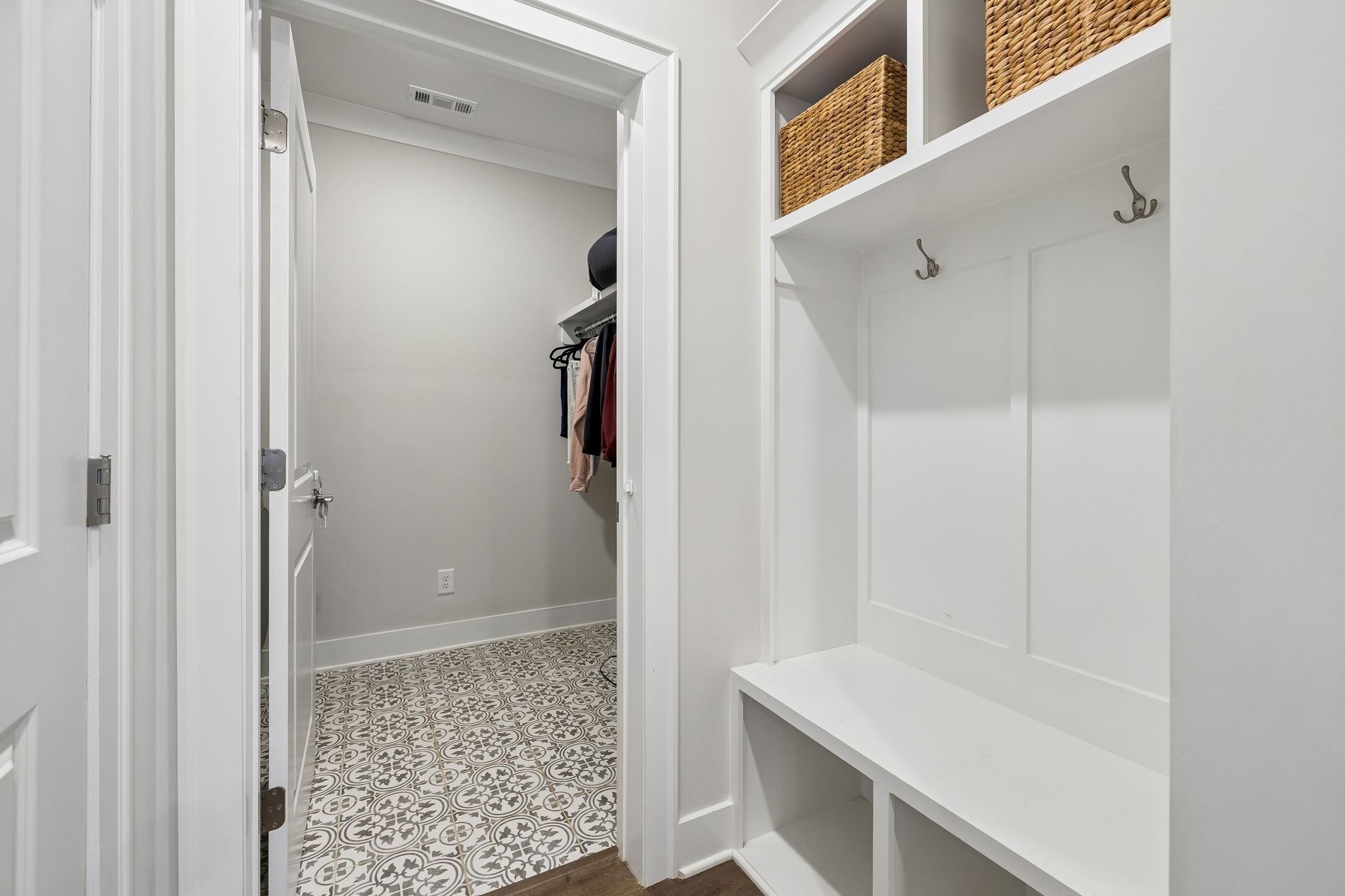 3287 Sassafras Ln Property Photo 42