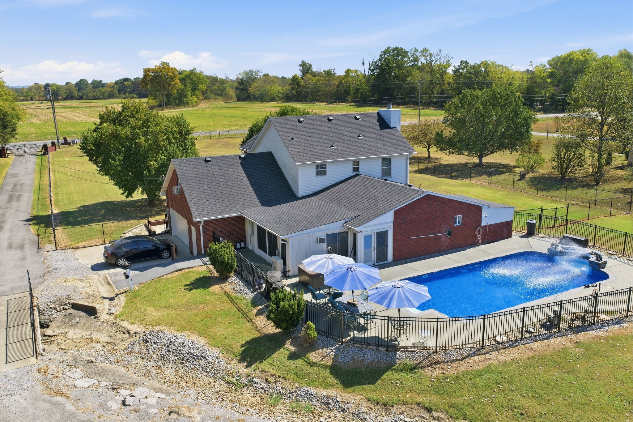 4612 Midland Rd Property Photo 41