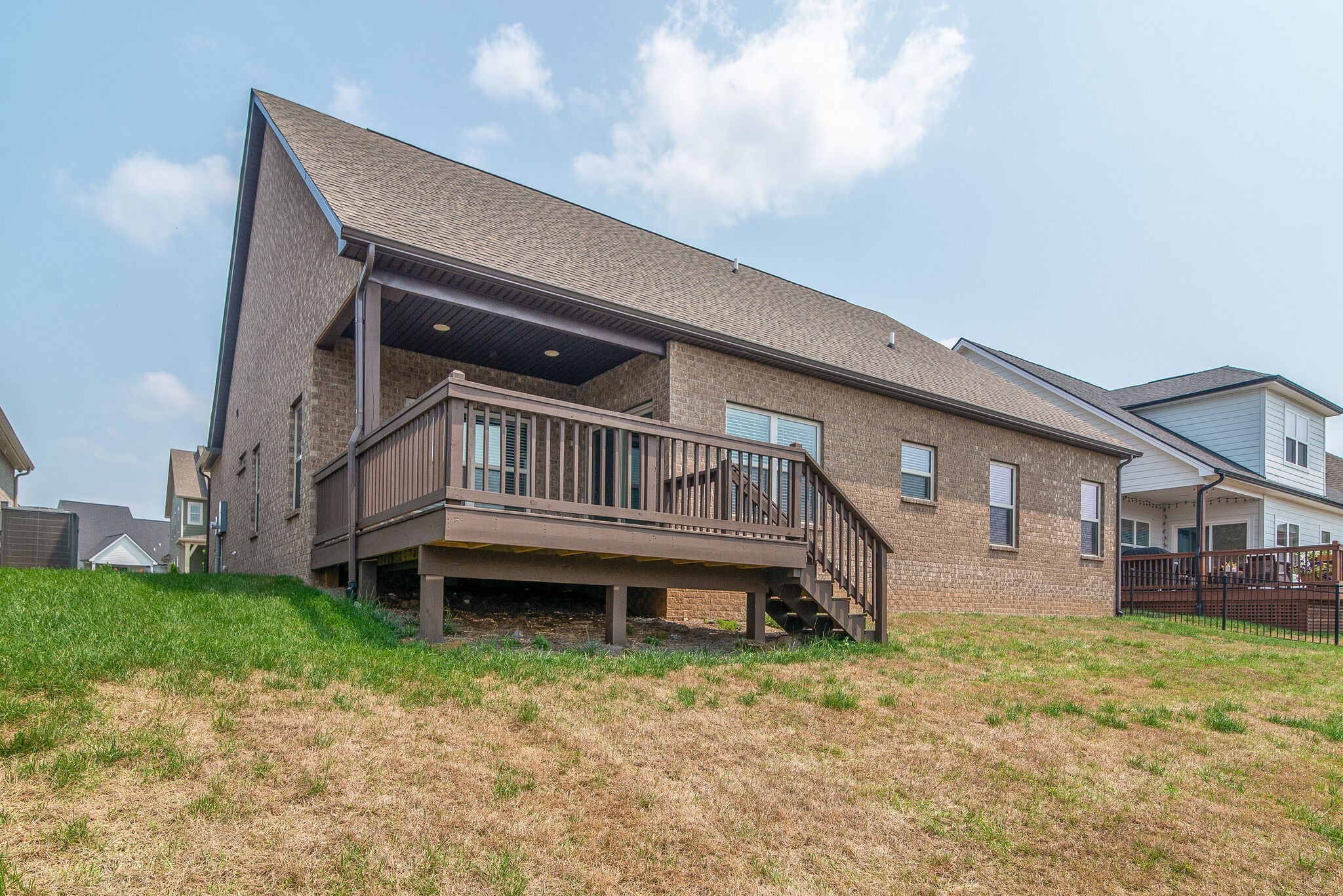 730 Canter Ln Property Photo 33