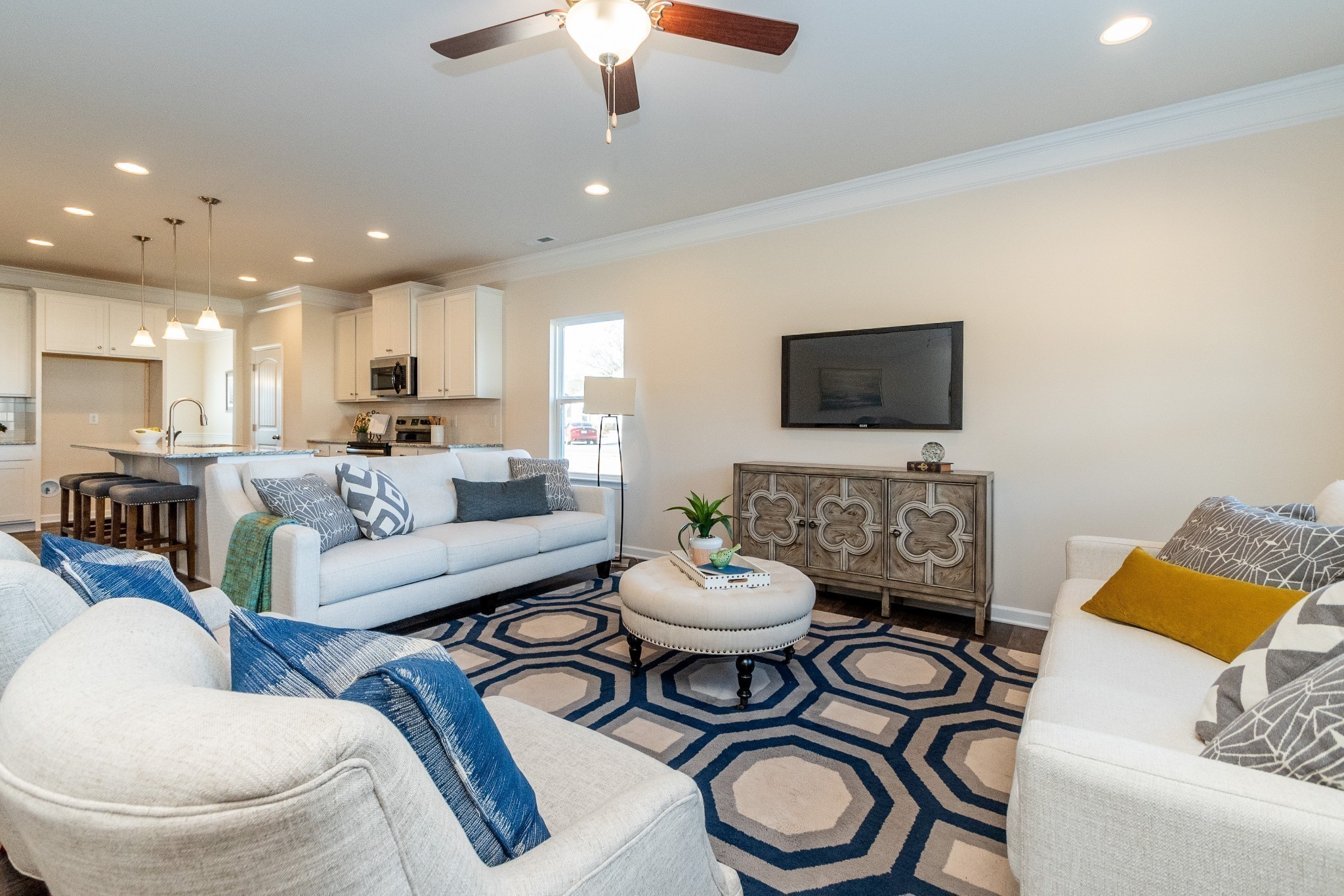 1357 English Oak Drive Property Photo 12