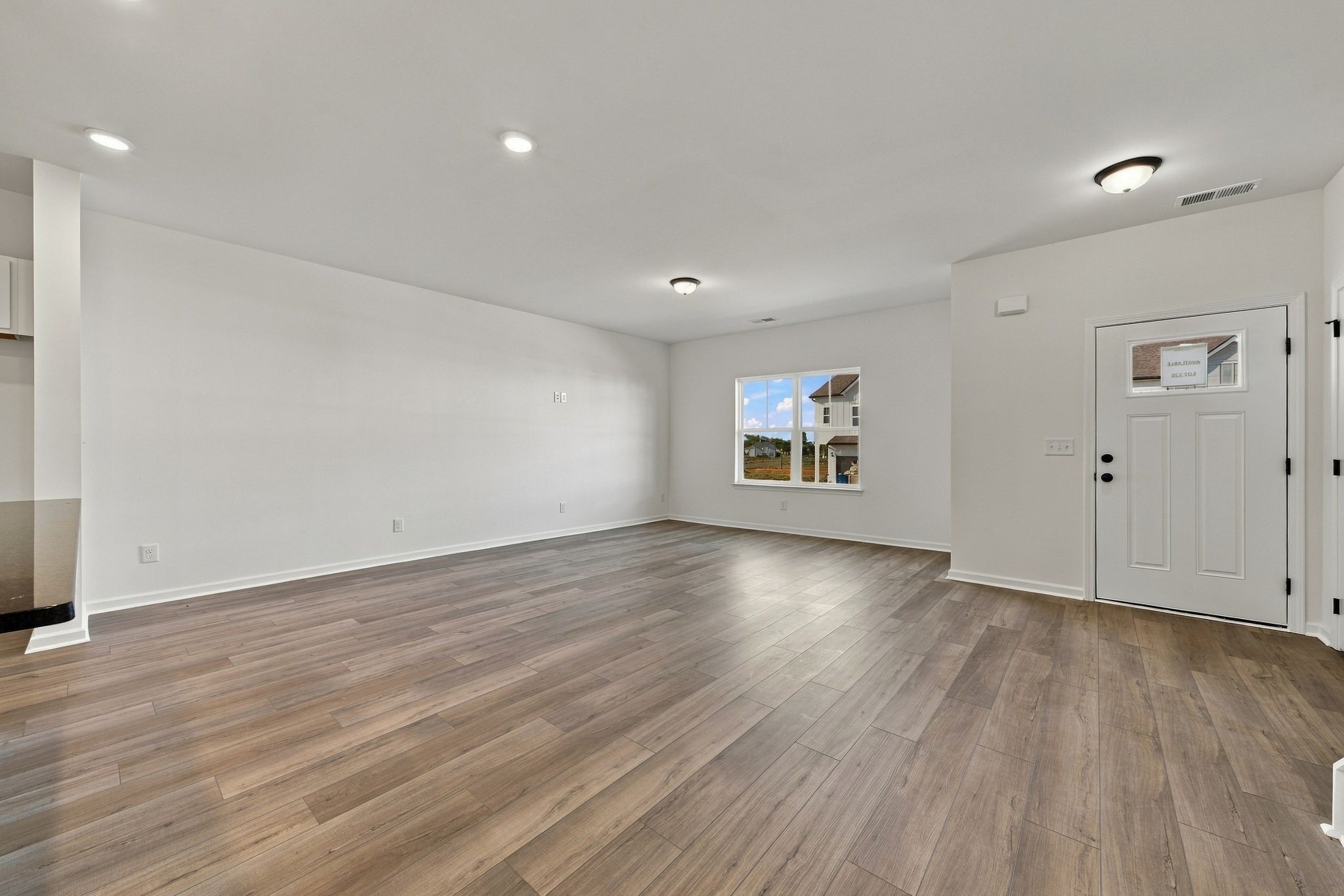 211 Martindale Lane Property Photo 4