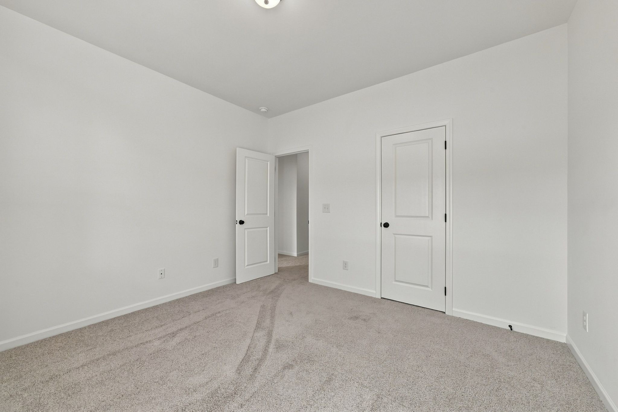 211 Martindale Lane Property Photo 12