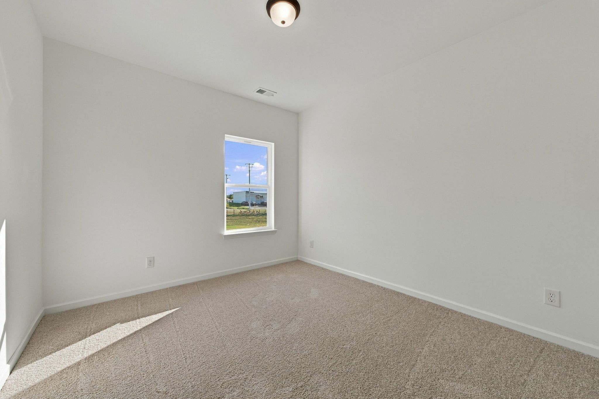 211 Martindale Lane Property Photo 13