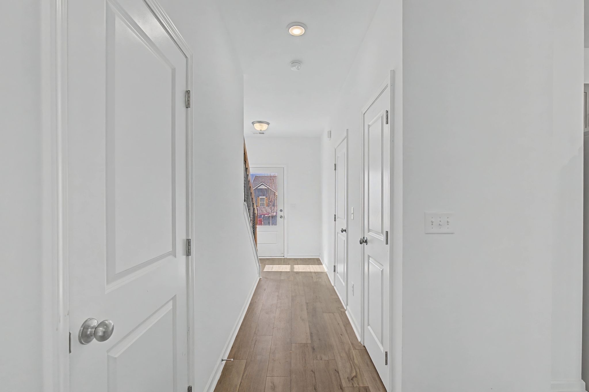 1353 English Oak Drive Property Photo 4