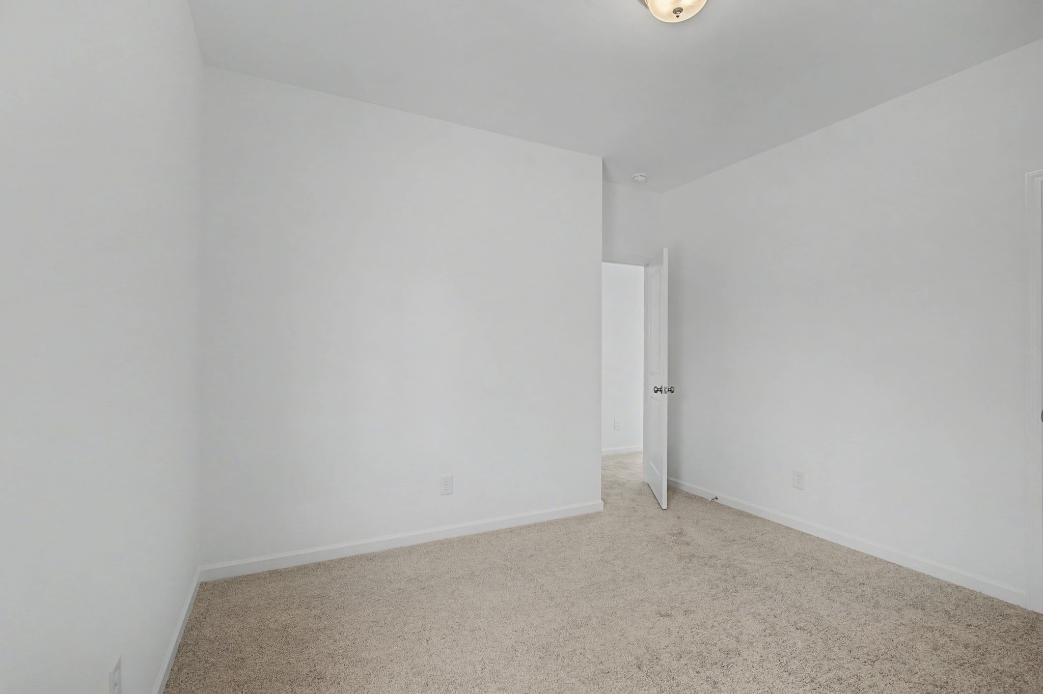 1353 English Oak Drive Property Photo 25