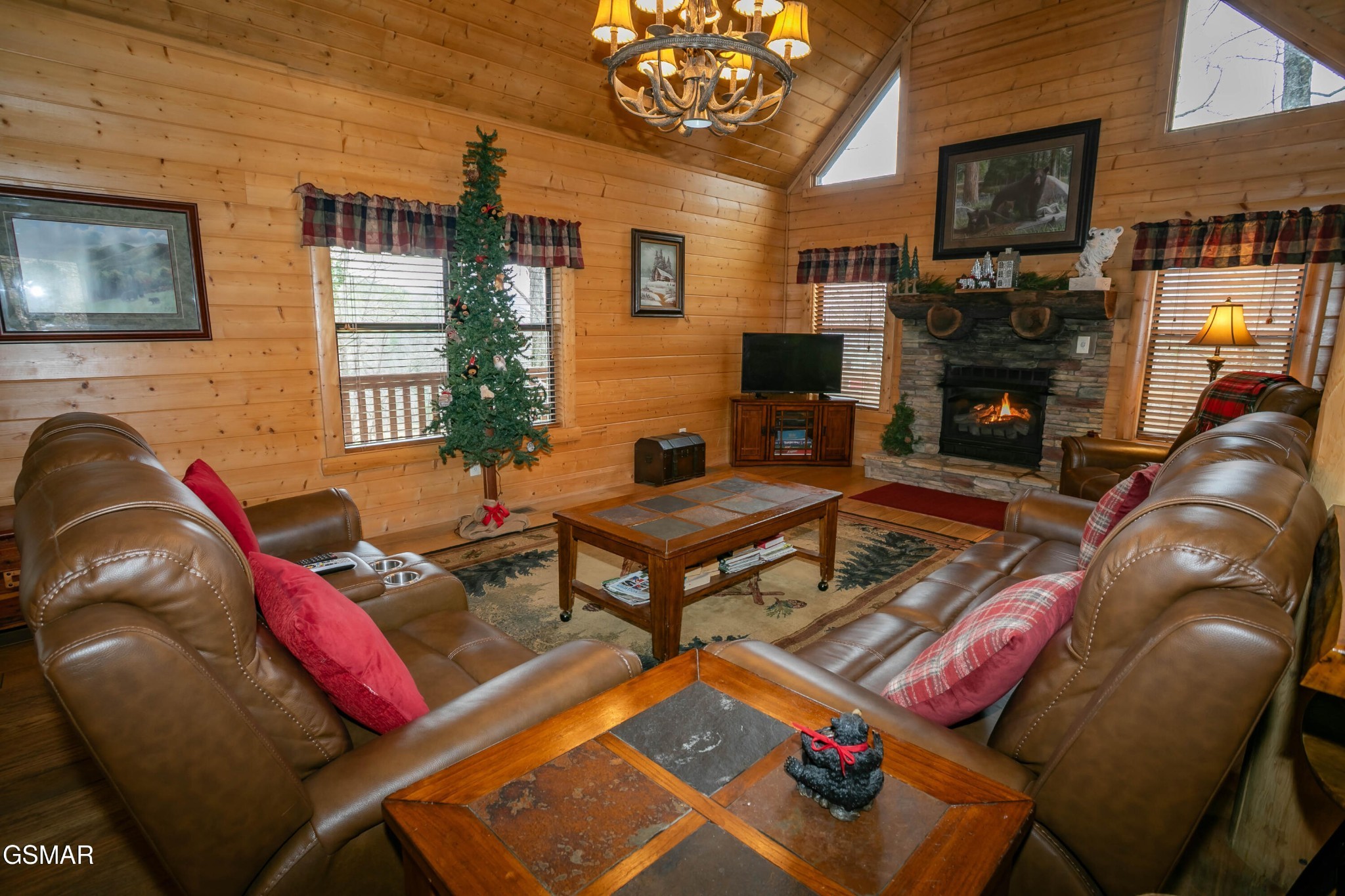 3050 Headrick Drive Property Photo 8