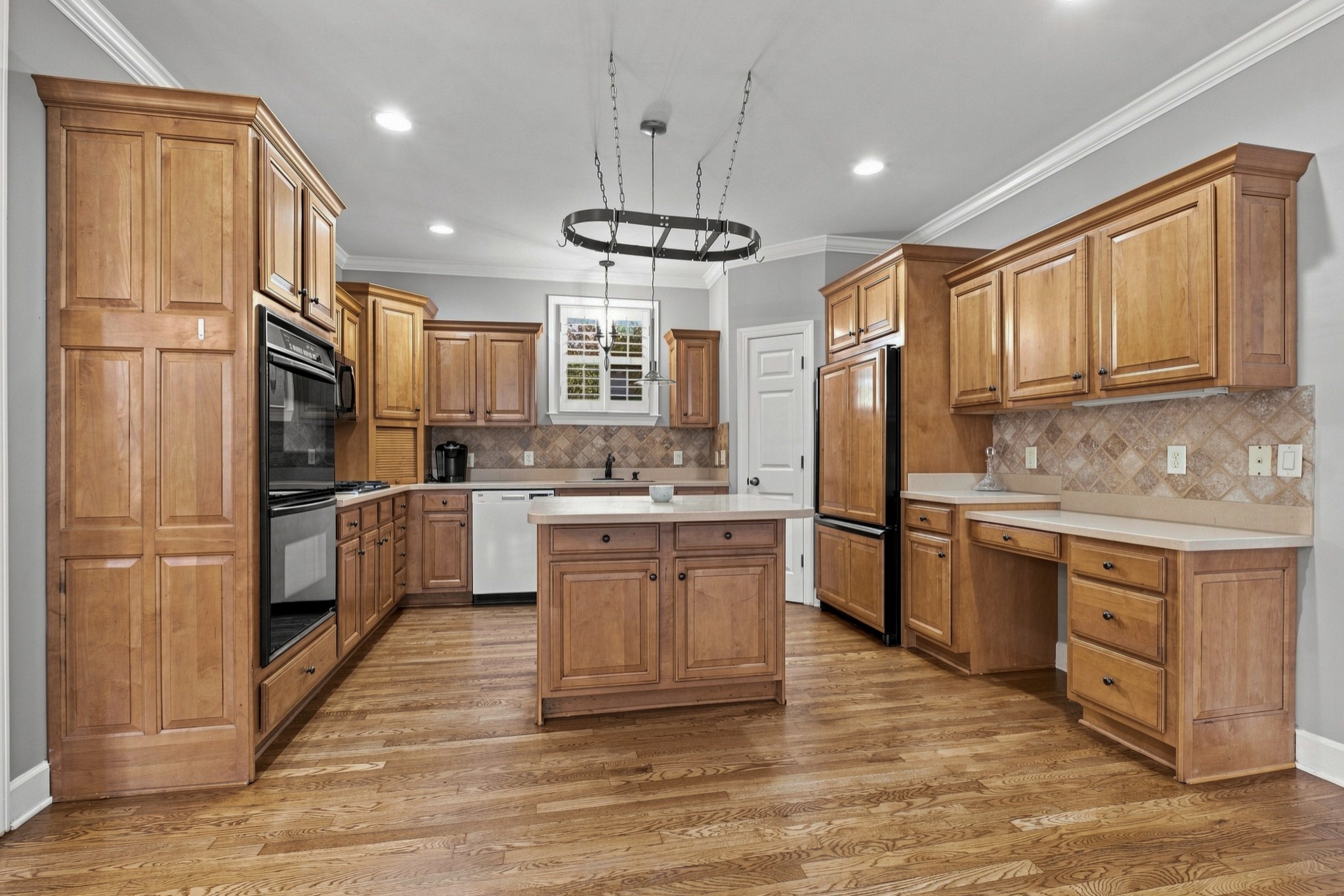 1325 Barkleigh Ln Property Photo 15