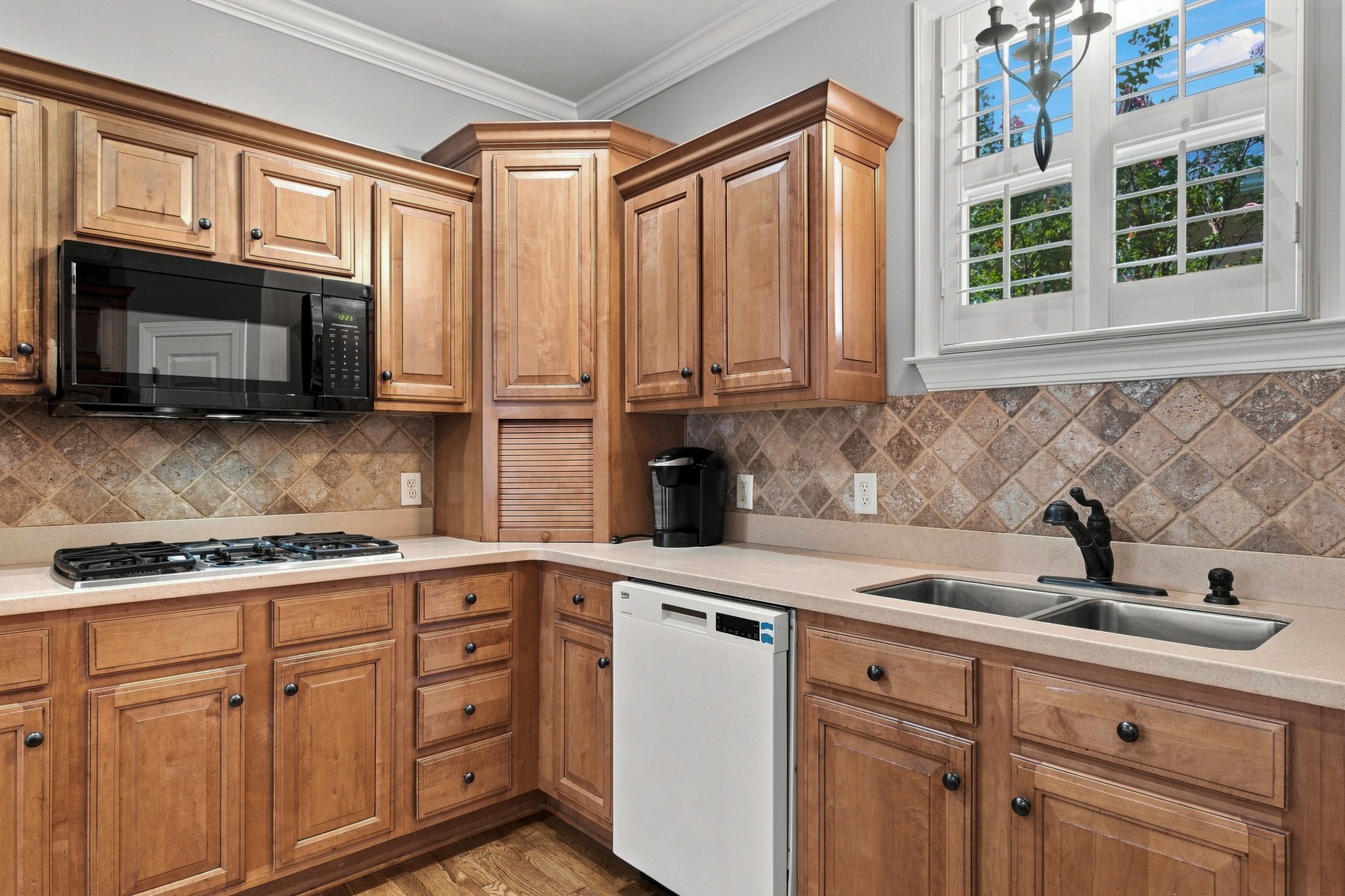 1325 Barkleigh Ln Property Photo 17