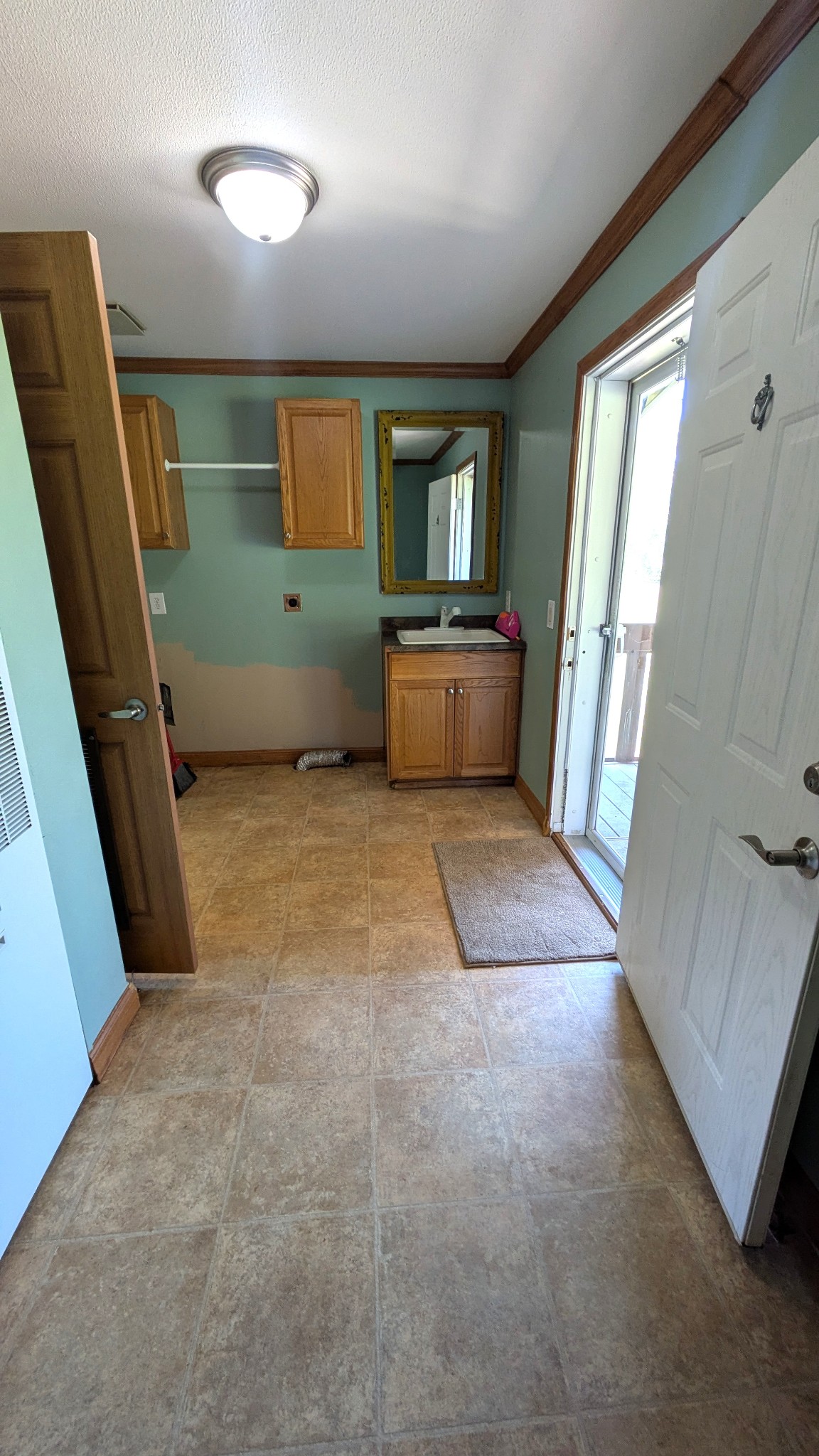 759 Brown Rd Property Photo 10