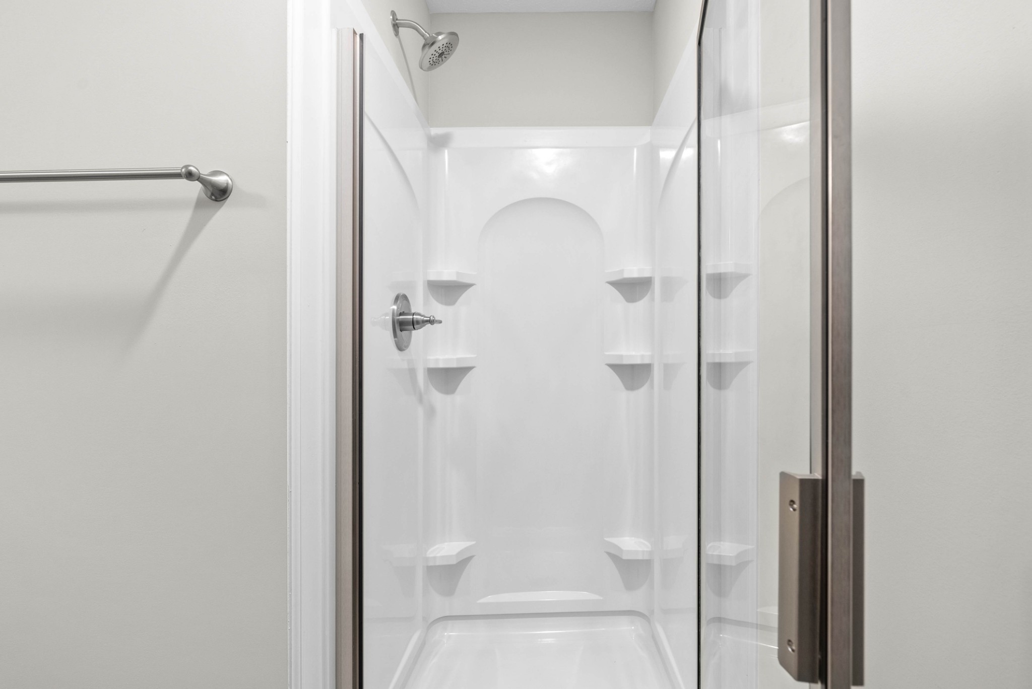305 Longshadow Trl Property Photo 18