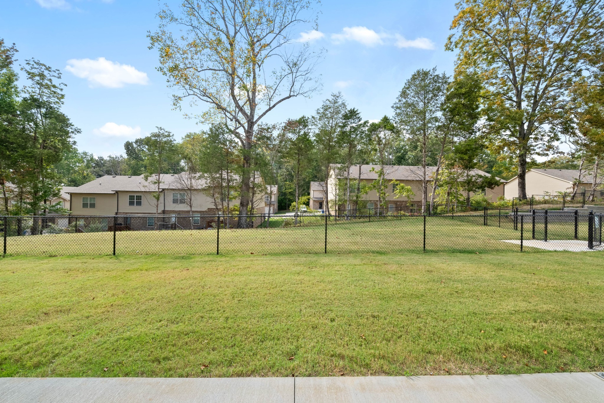 305 Longshadow Trl Property Photo 22