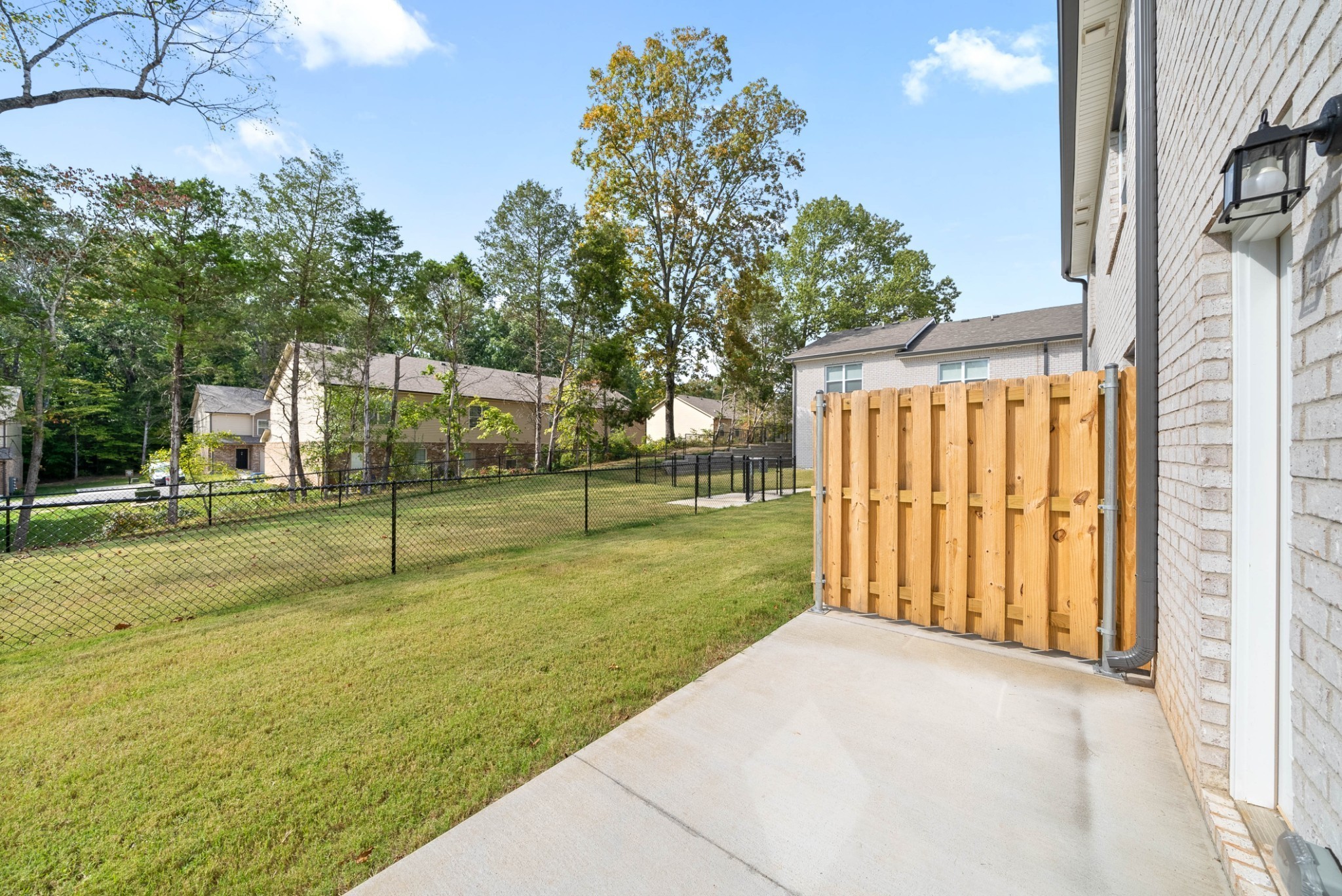 305 Longshadow Trl Property Photo 23